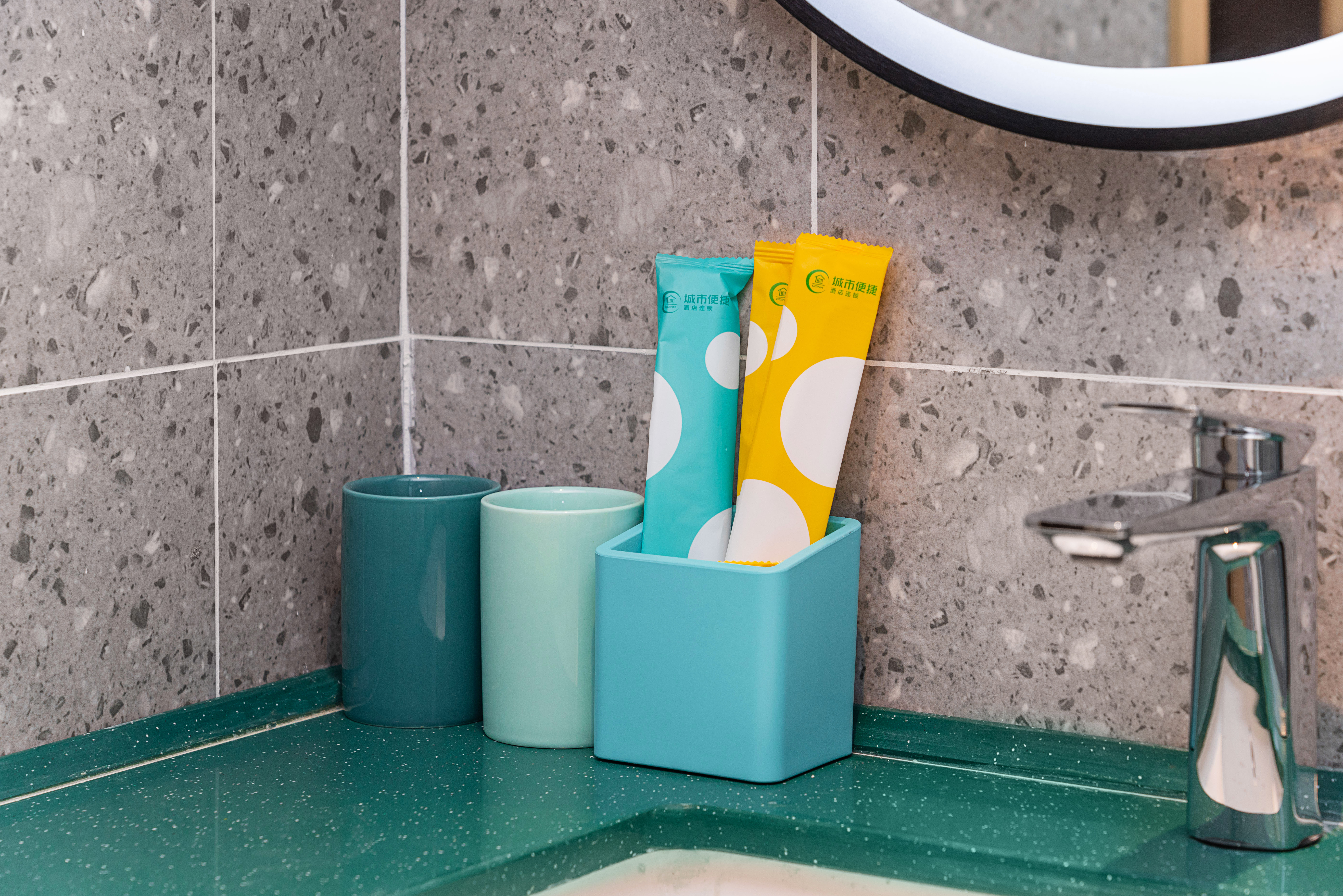 城景大床房-手机投屏+高空城景+零压枕