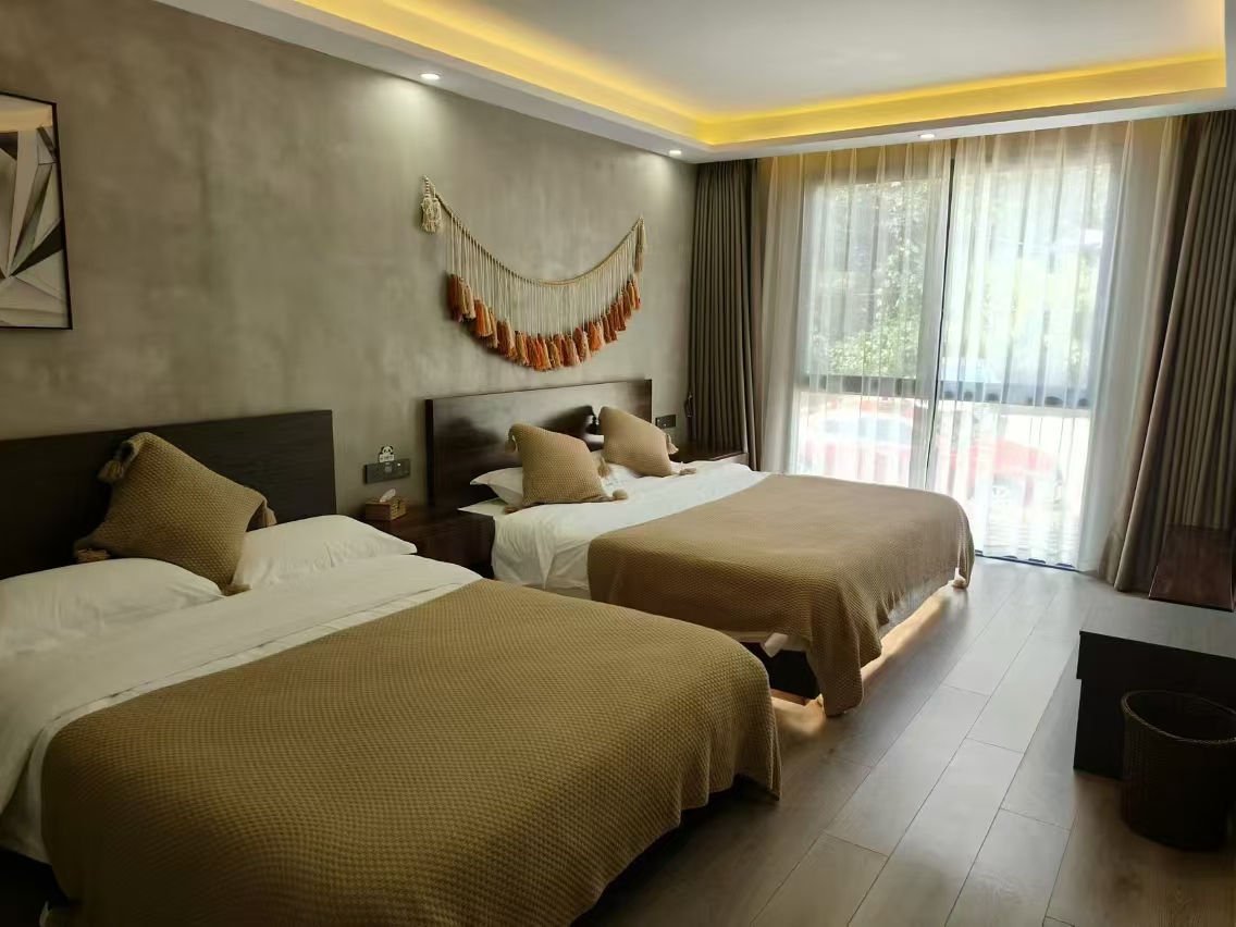 Family Suite - 2-Room (1 Living Room, 2 Bathrooms)