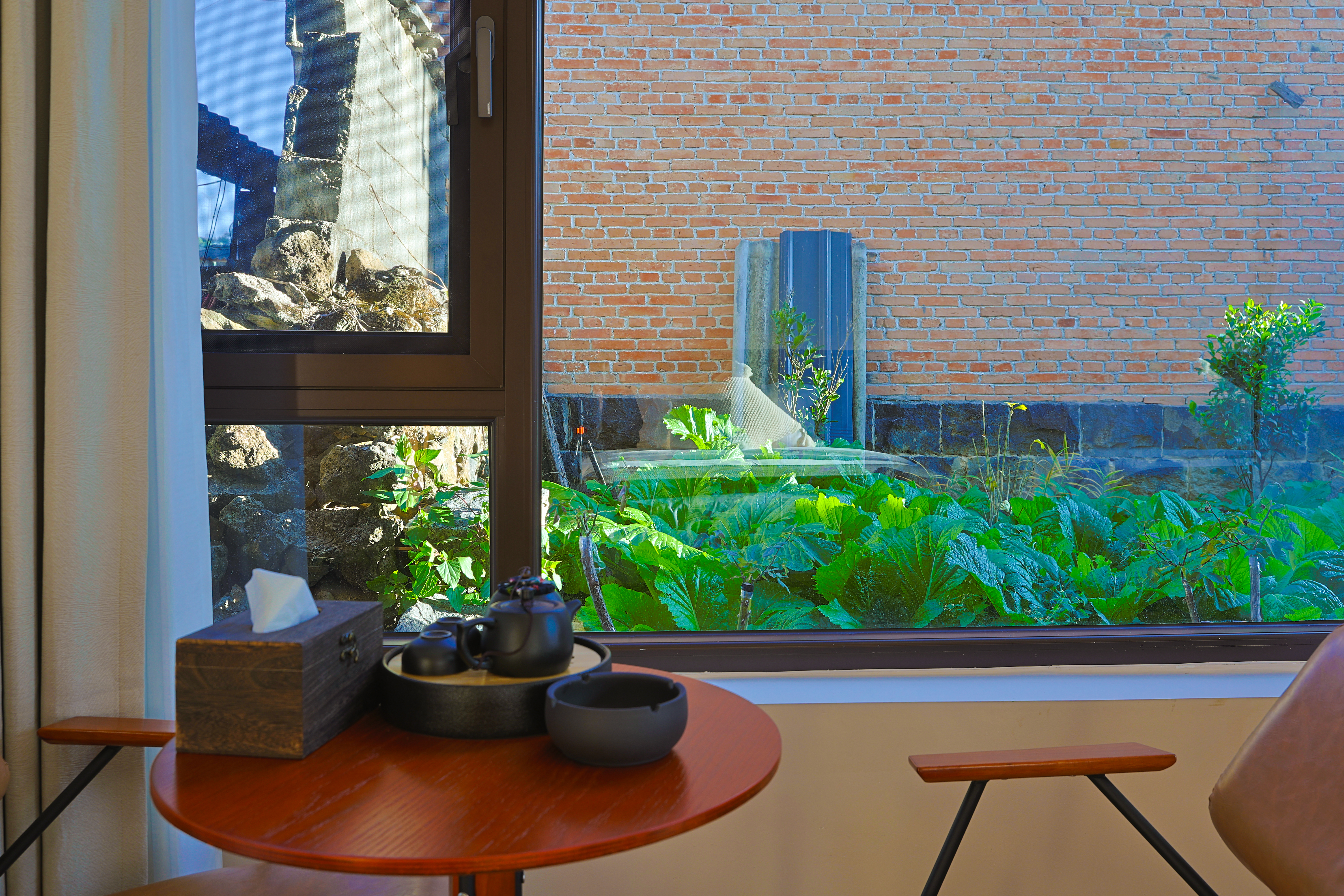 无晚·无为·温泉泡池榻榻米双床房『小冰箱·壁炉·自动窗帘·原木家俱·庭院美景』