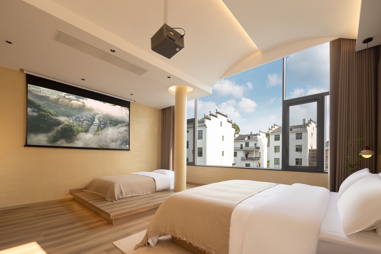 Mountain Wilderness Family Tub Suite With Terrace (Large Terrace + 100