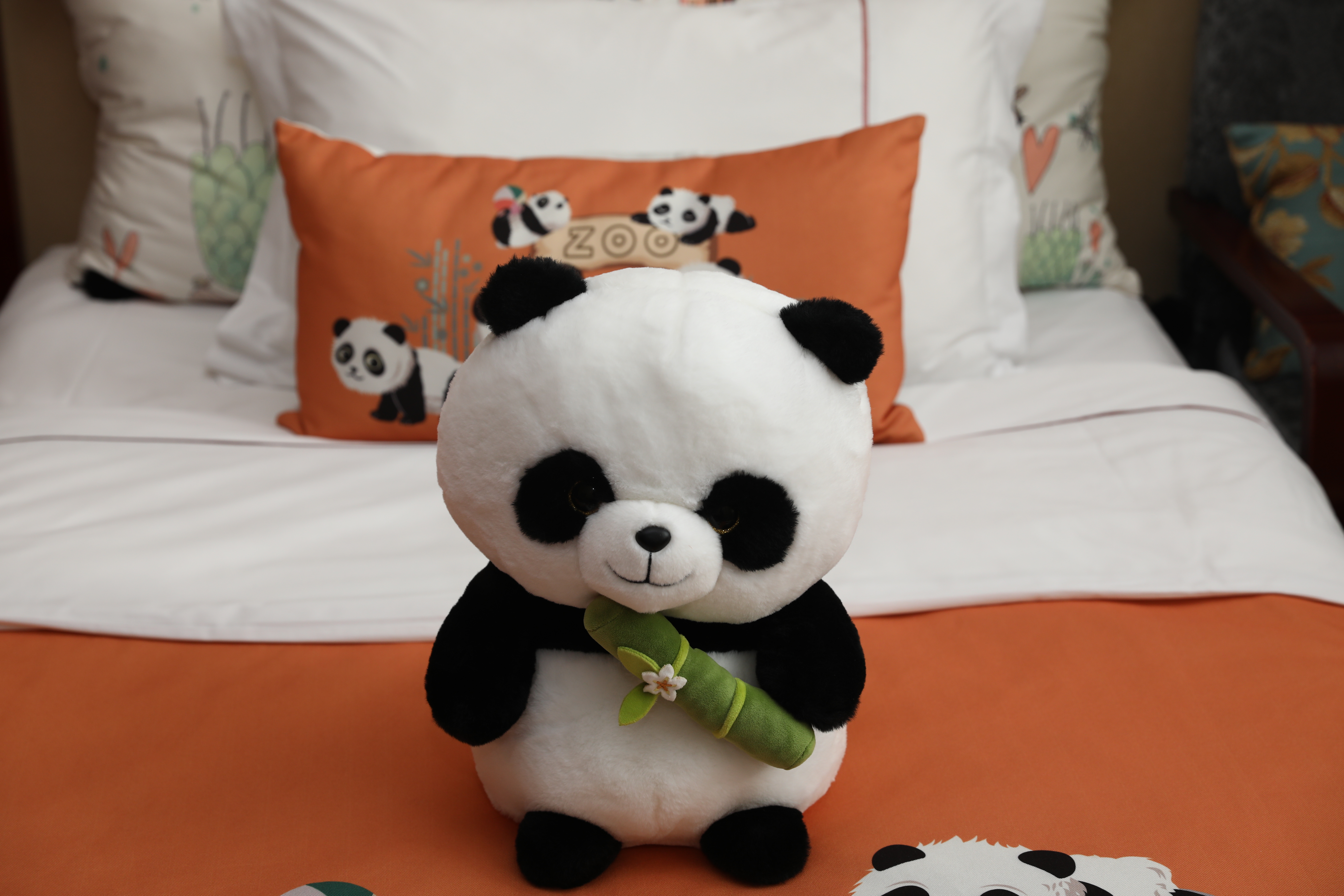 亲子房（鹅绒床被+小冰箱）