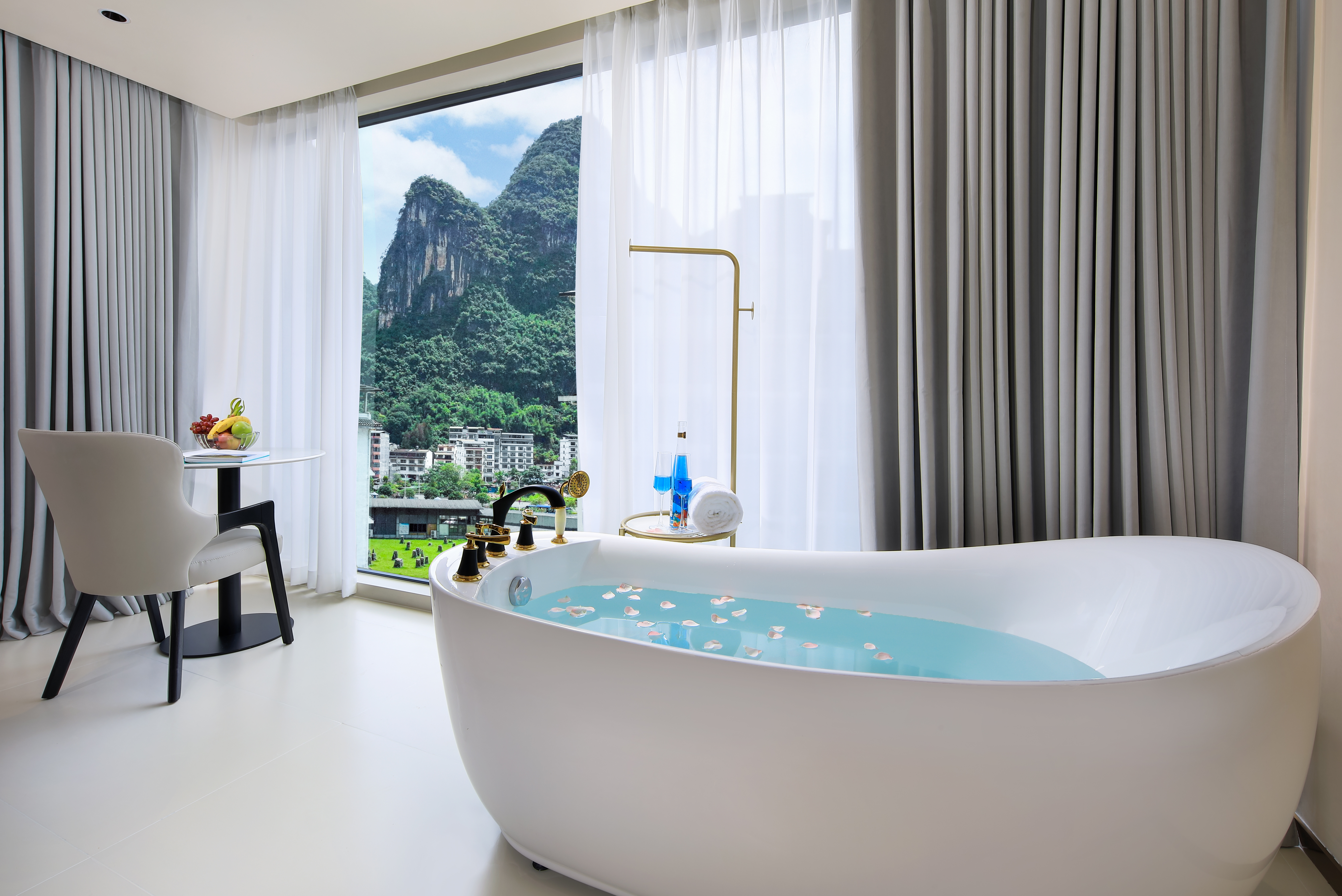 A栋·翎遥·雅居大床房丨小度语音智控丨舒适泡浴