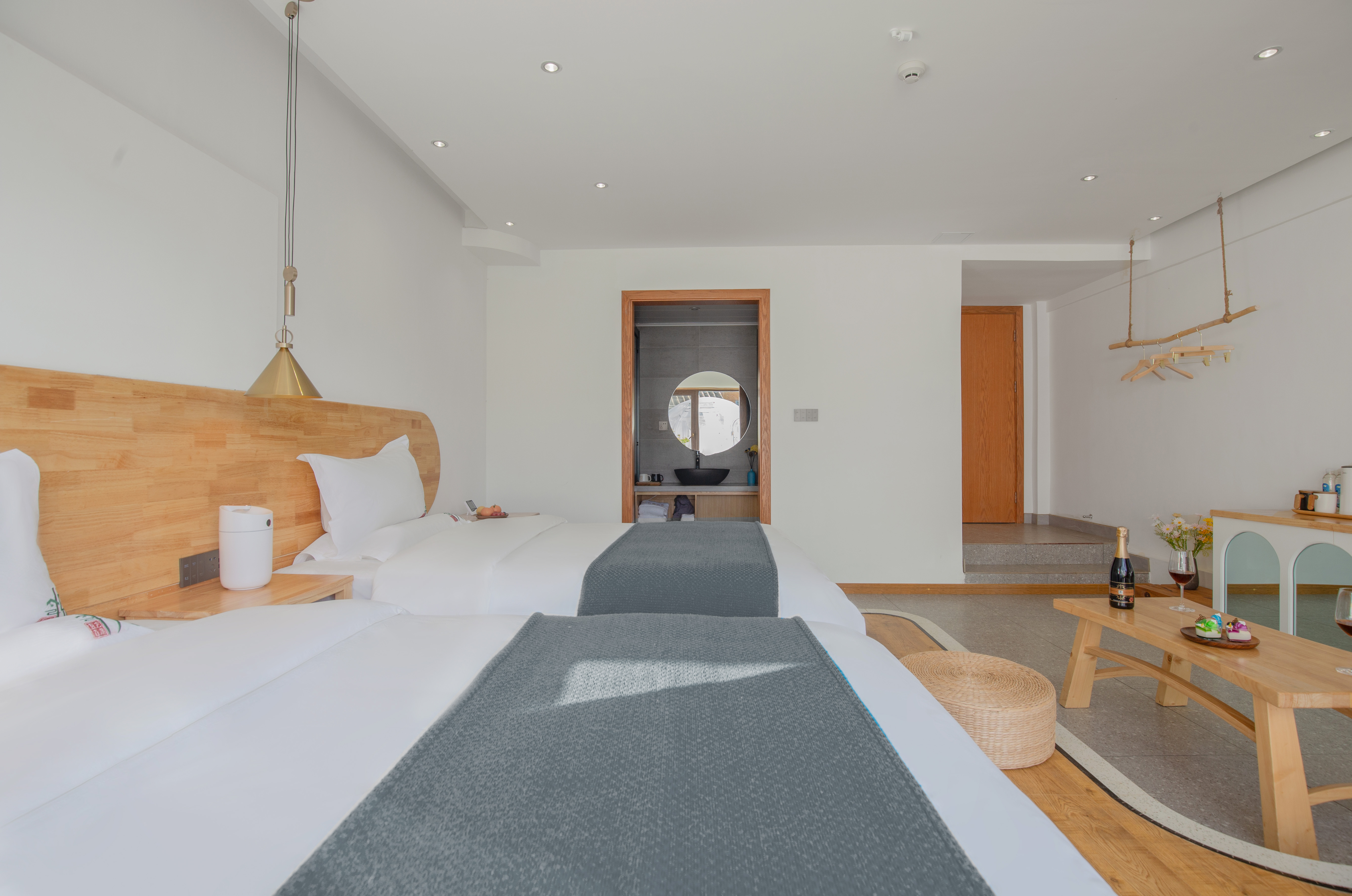 Luxury Quality Family Starry Sky Room