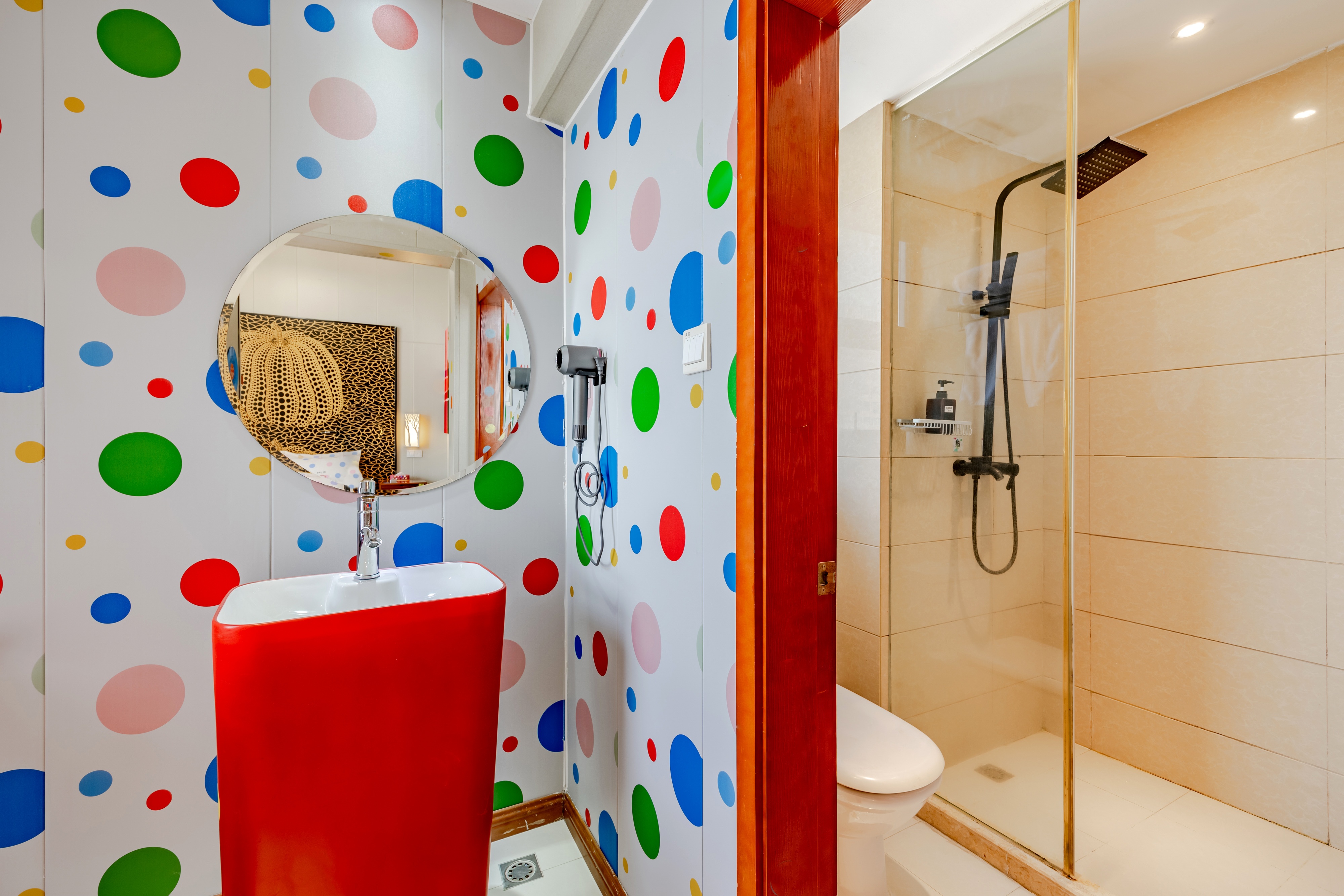 Huan Chao City-View Double Bed Room With Four-Layer Memory Mattress&Solace High-Quality Cotton Bedding