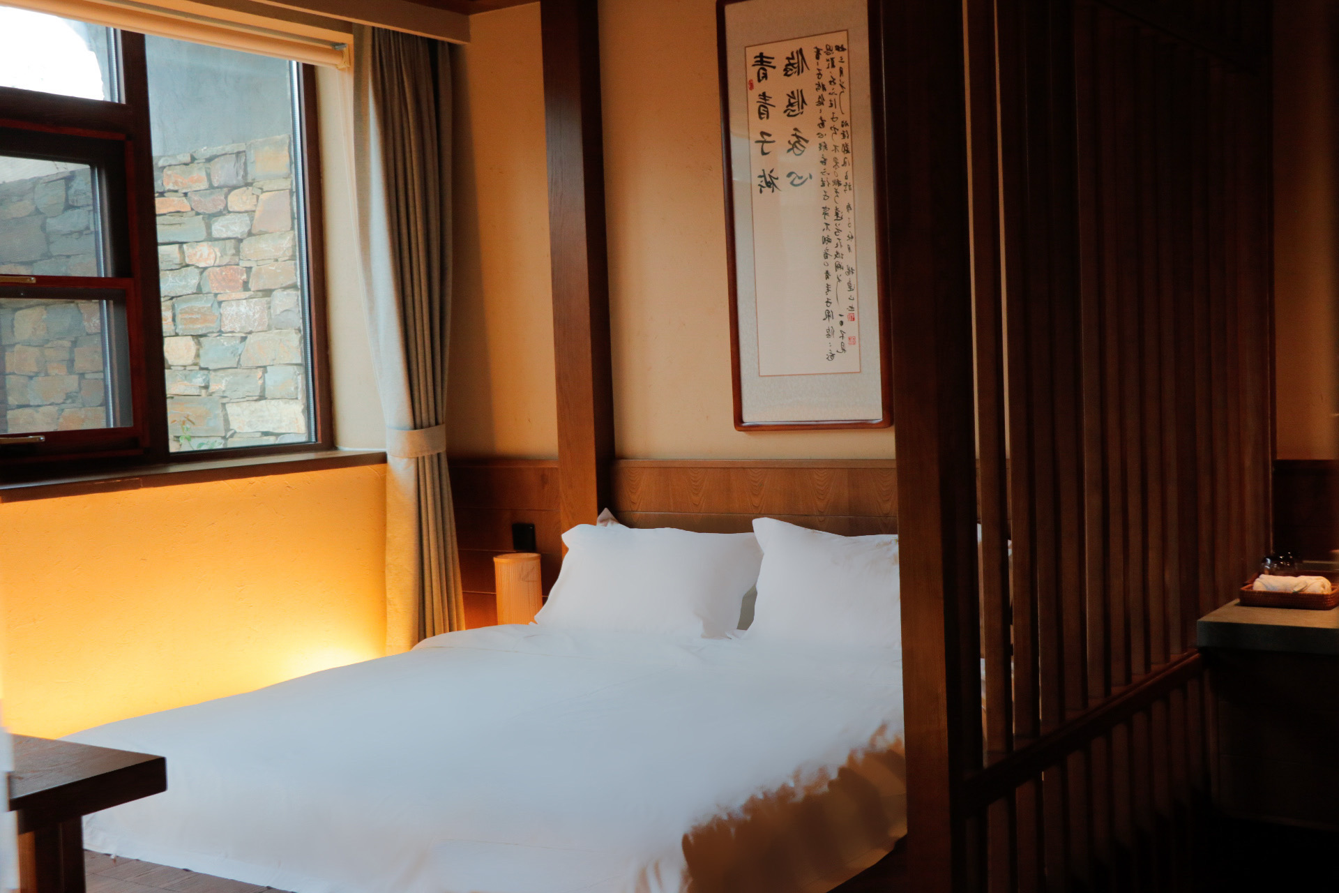 （子衿）情侣大床房.院景+浴缸