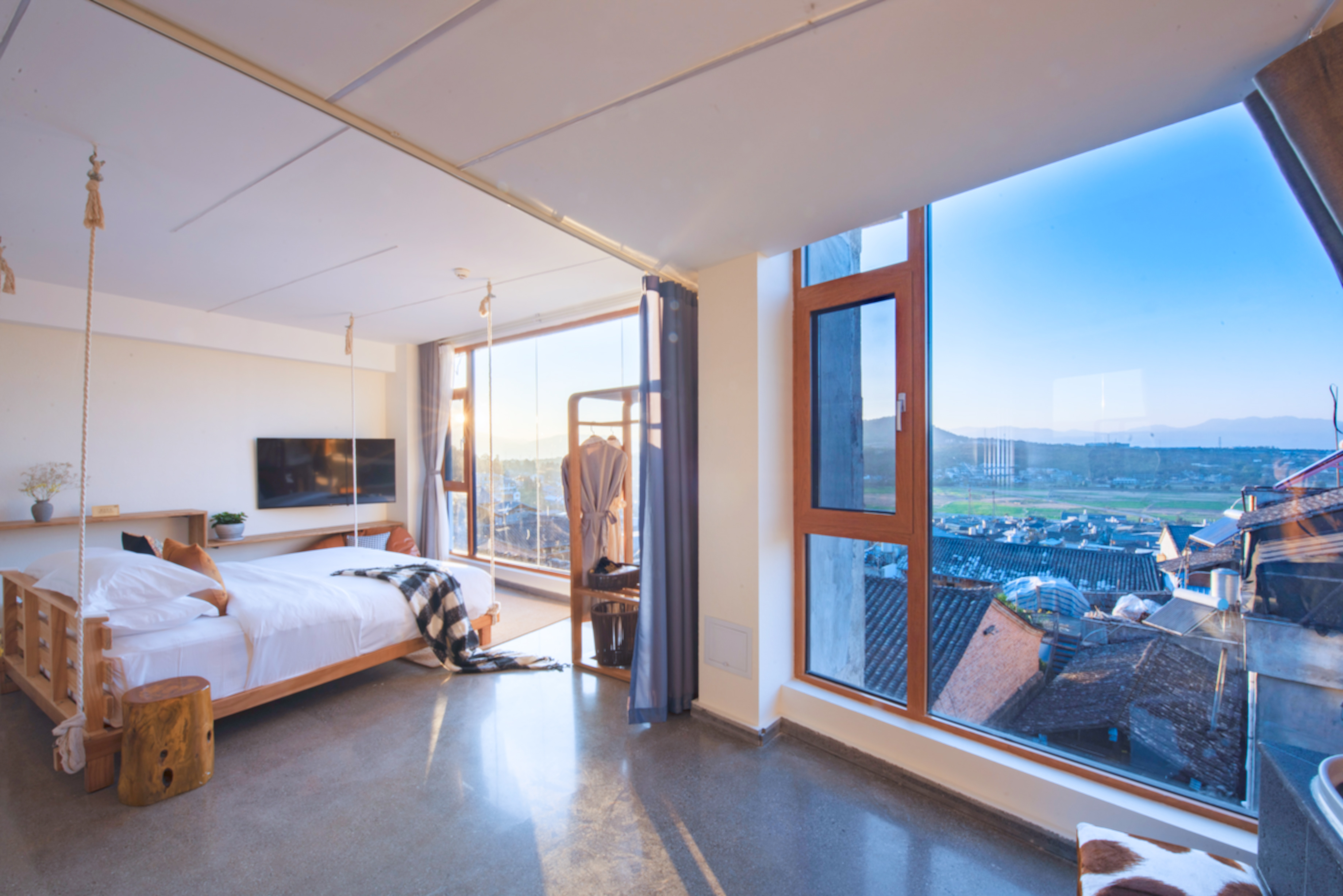 無際·俯瞰古鎮蜜月私湯大床房「180°觀景·田野風光·金可兒床墊·恆温花灑·電熱毛巾架·原木傢俱」