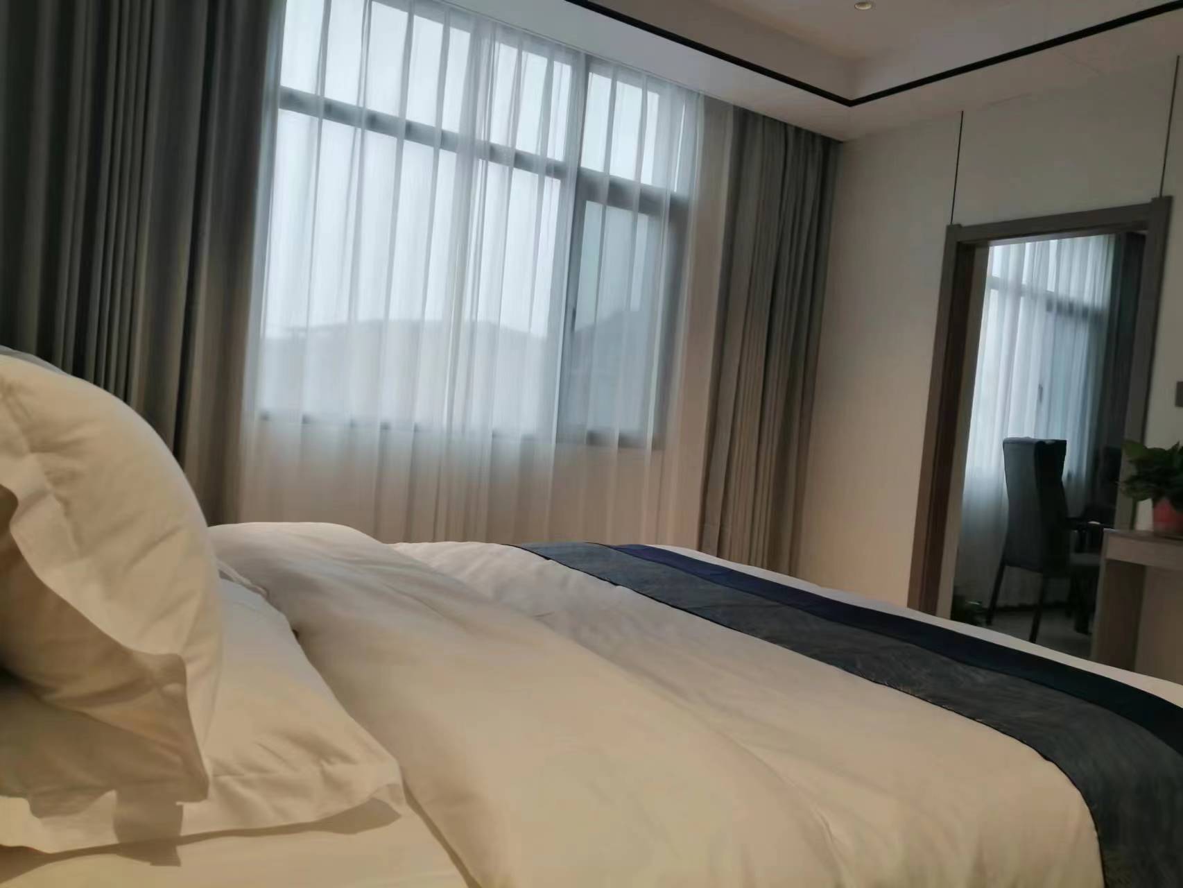 Yati Hotel (Xi'an BYD Jixian Industrial Park)Deluxe Suite