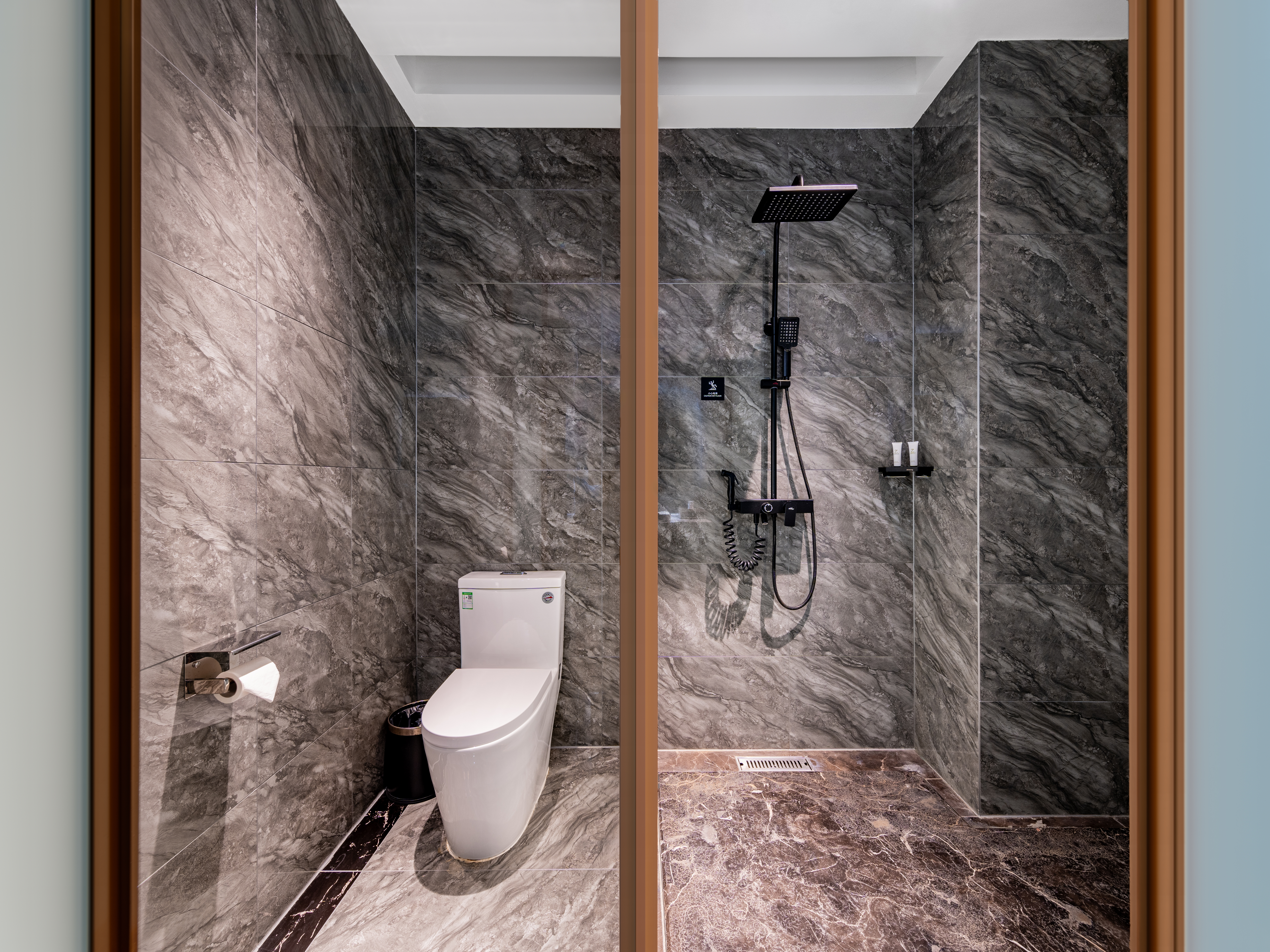 豪华景观大床房【嘉尼曼乳胶床垫+电视投屏+地暖智控】