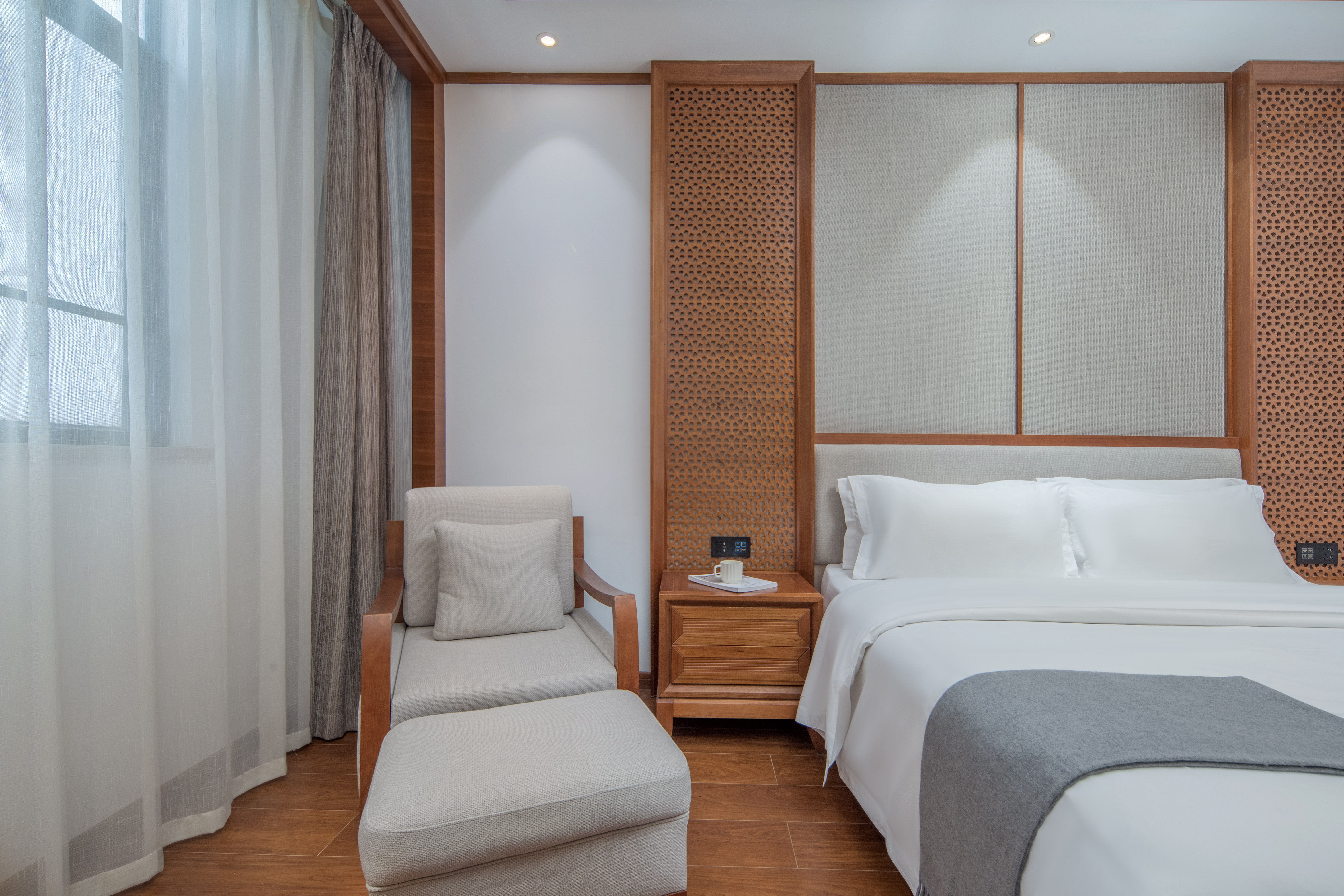 Garden Room - Garden-View