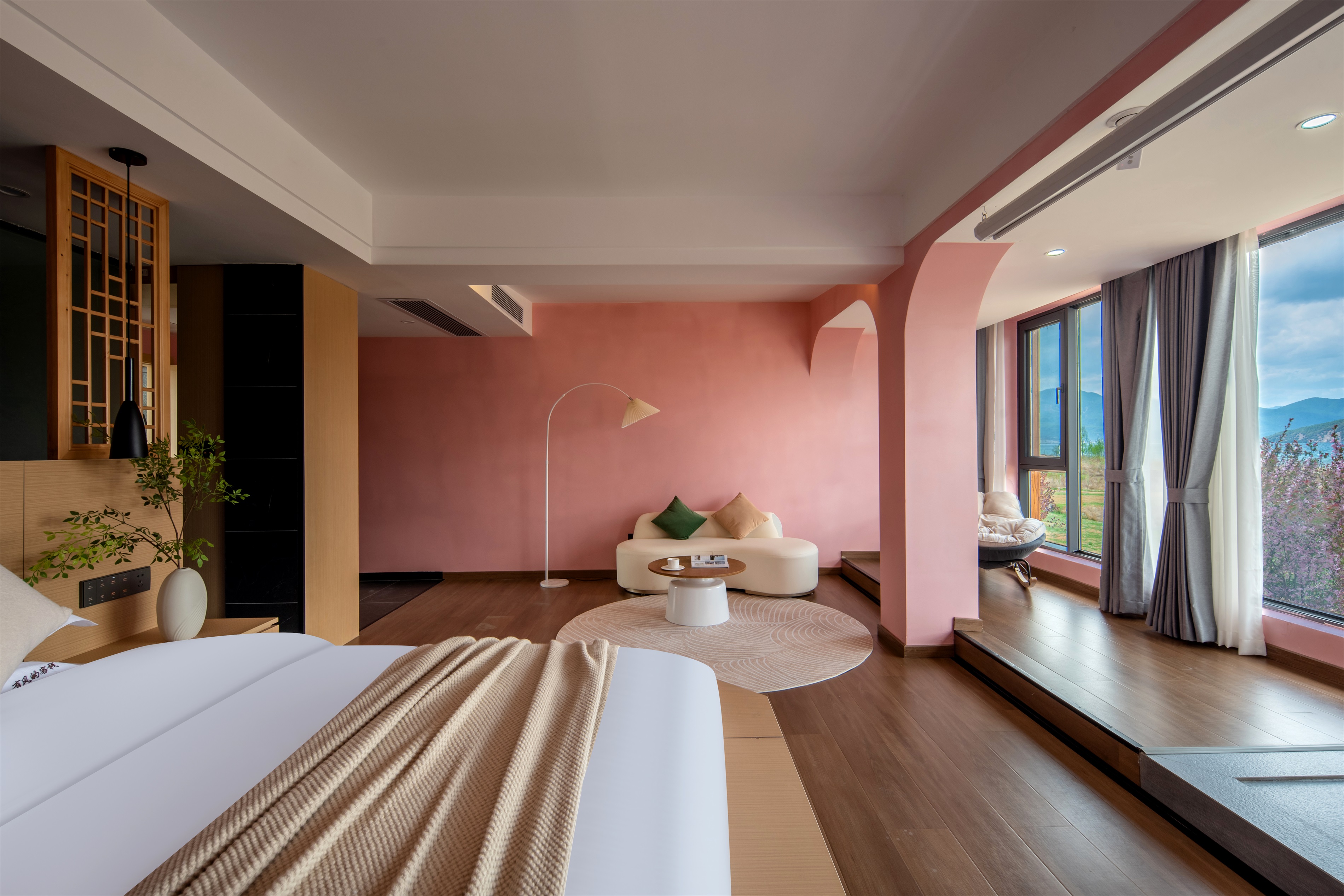 Du Feng Ji · Lake-View Tatami Double Bed Room