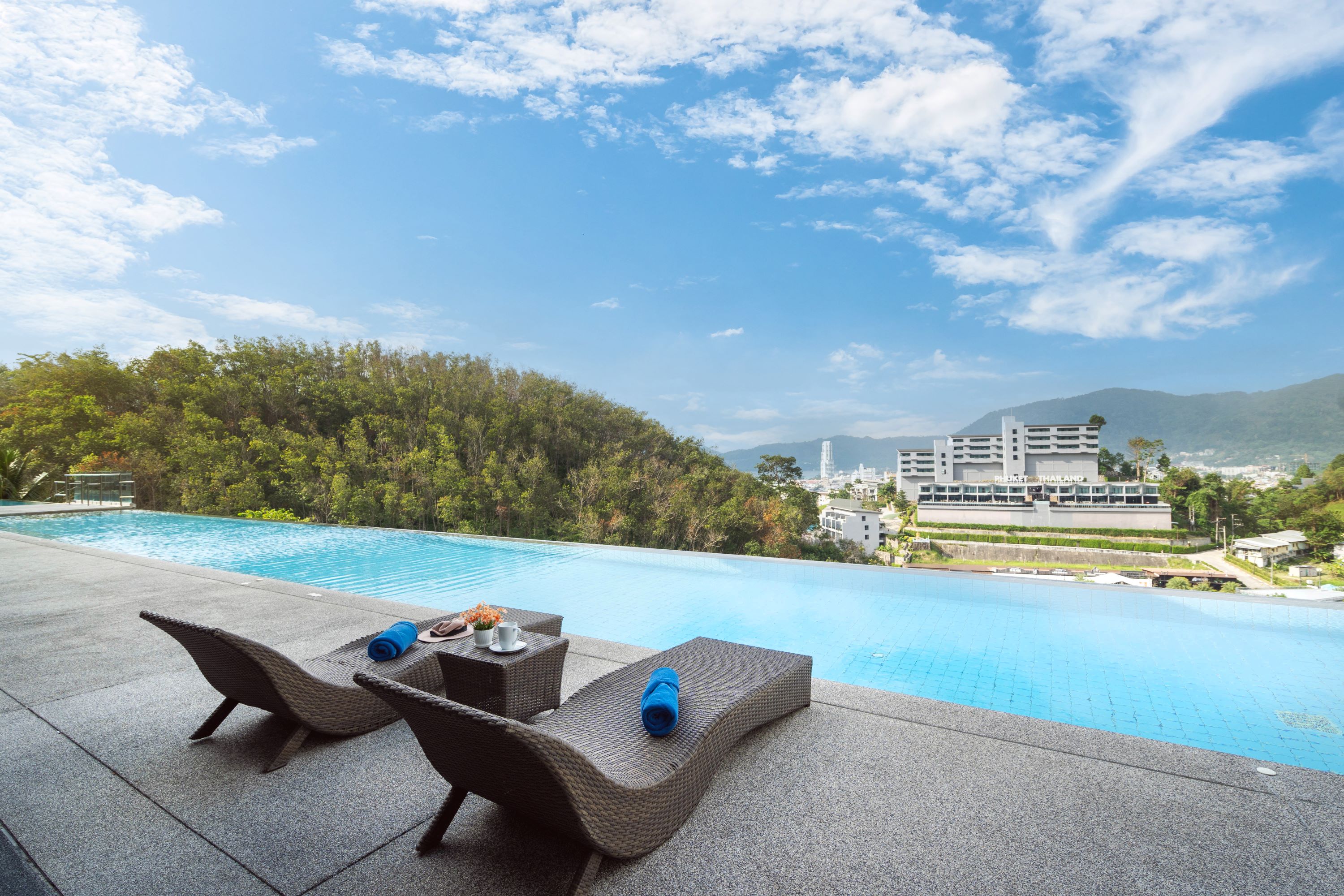 海景一卧室套房（可通往泳池）