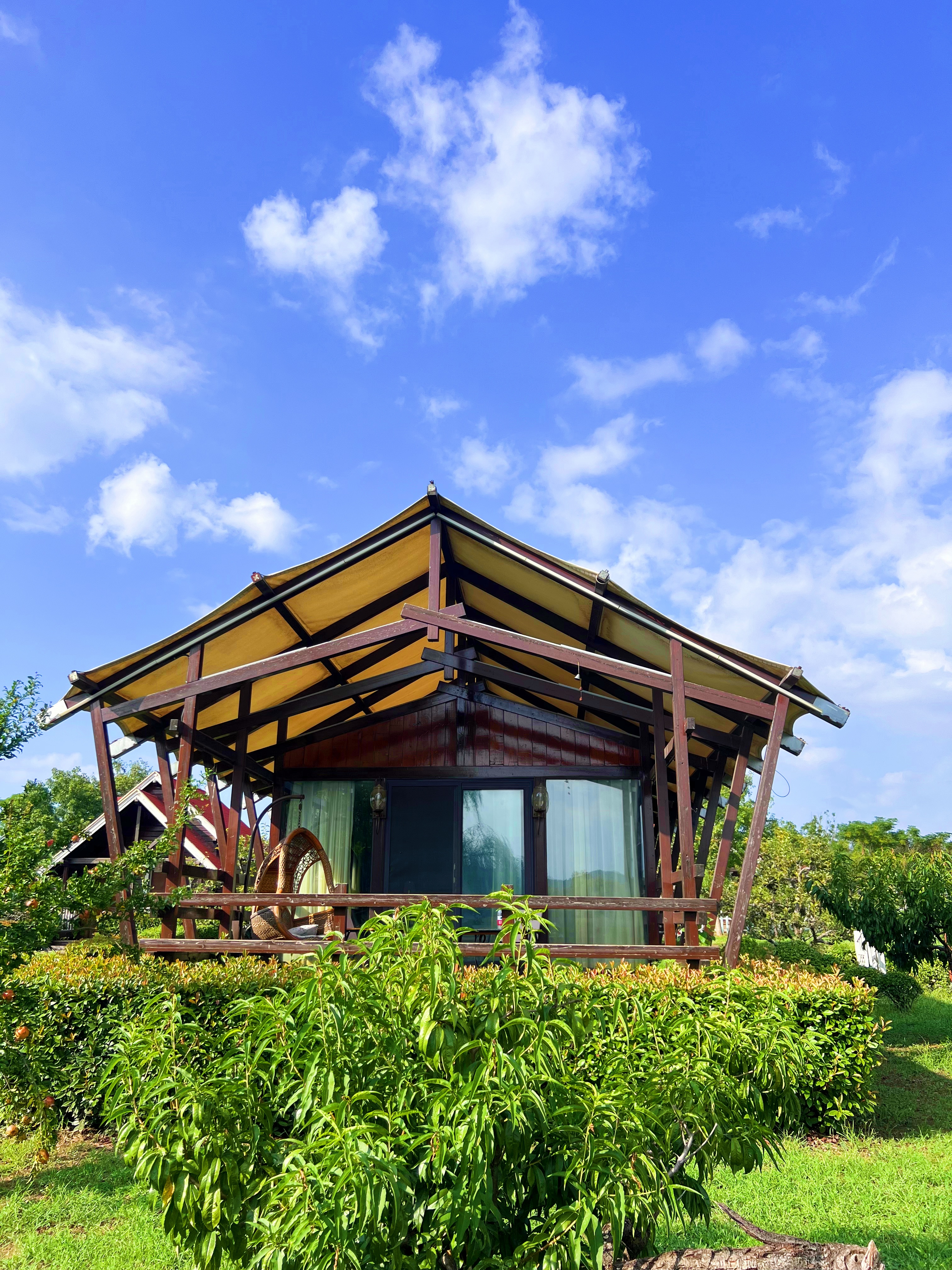 Fairy Tale Forest Deluxe Cabin - Lake-View (Double Bed)