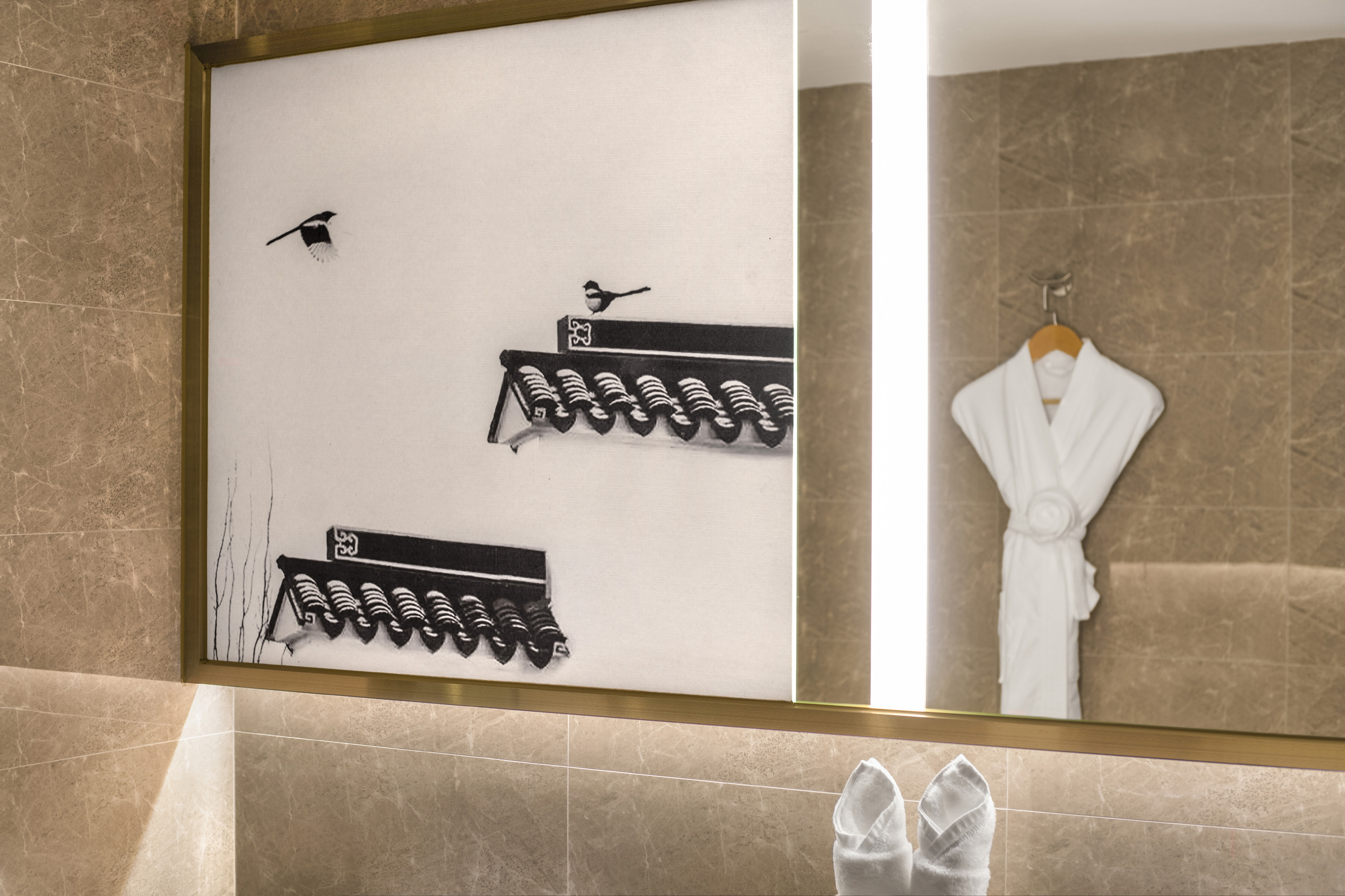 丽雅大客房（大床+梳化床丨智能马桶）