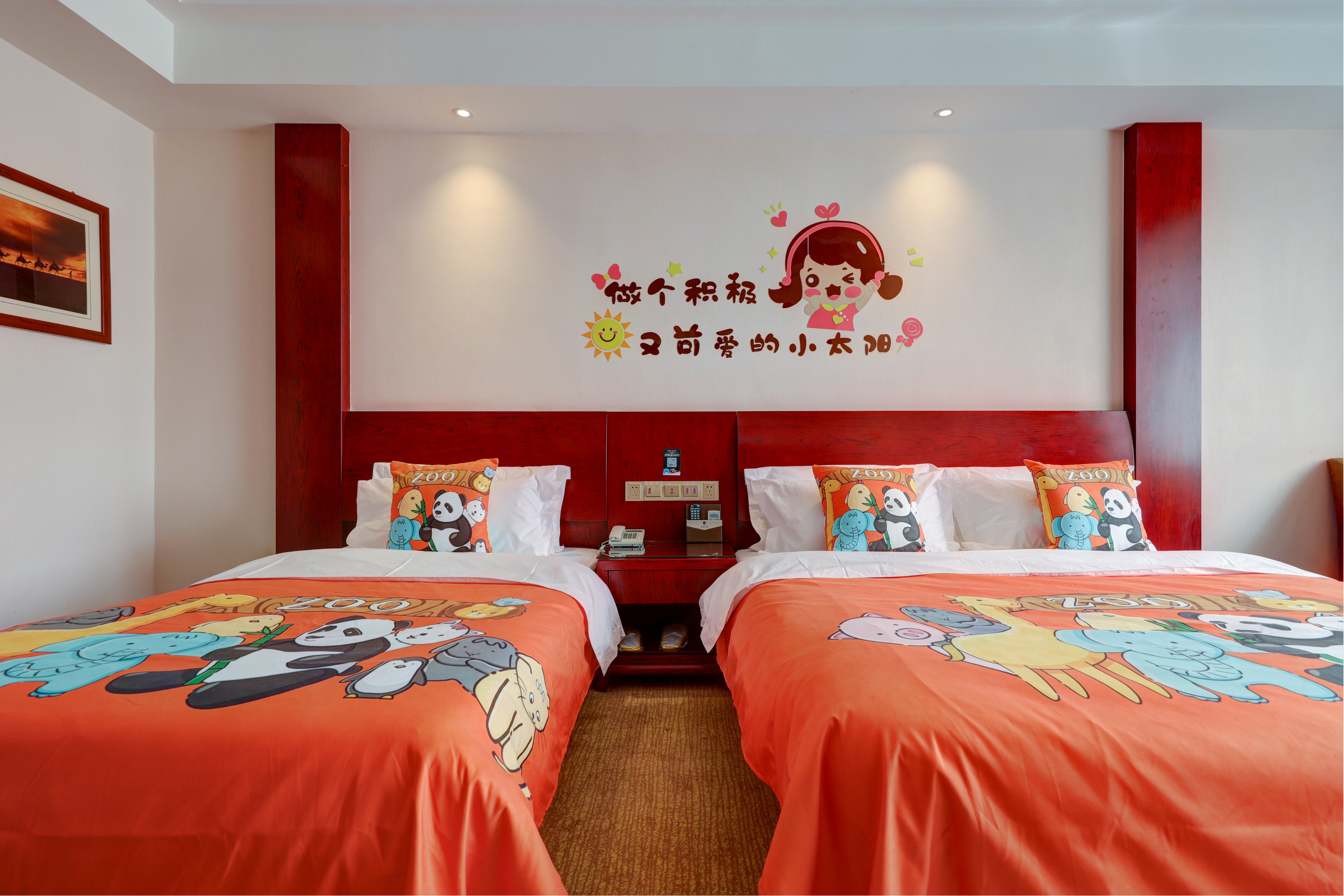 童趣親子家庭房（品牌加濕器+電子體重秤+小童玩具）