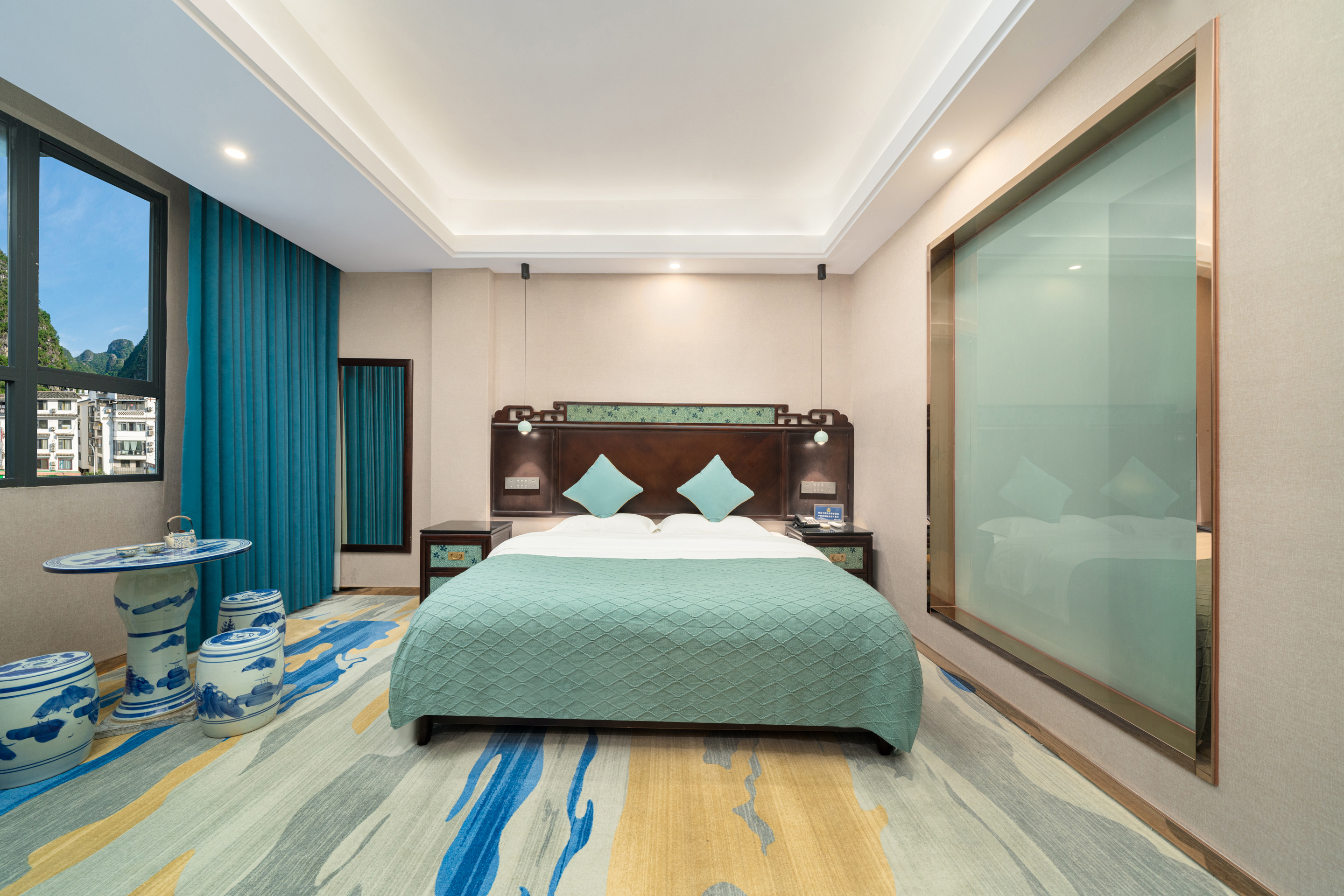 青花?悦享大床房