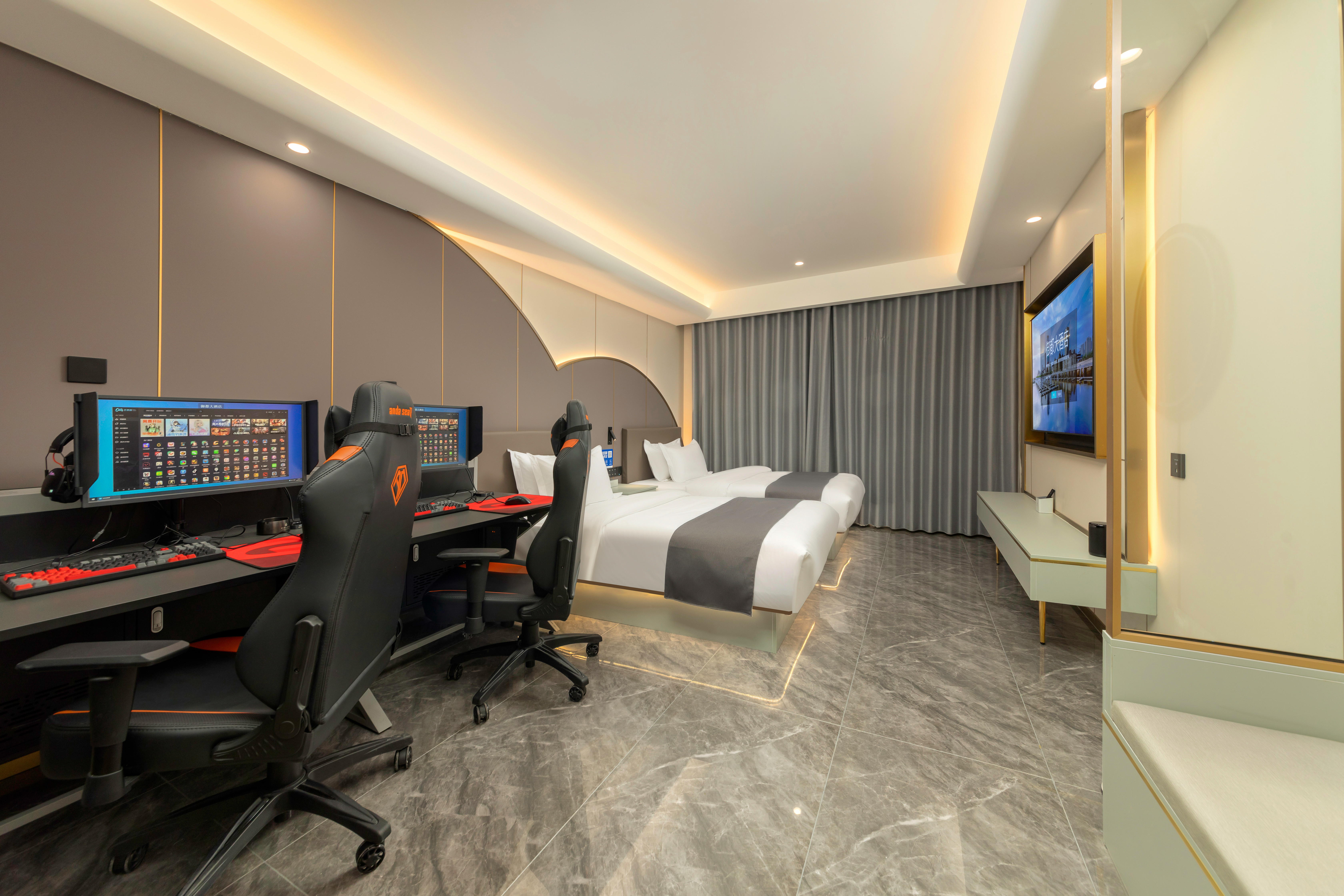 頂配暢玩.電競雙床房[4070ti-卓威360hz-i713700kf-智能客控]