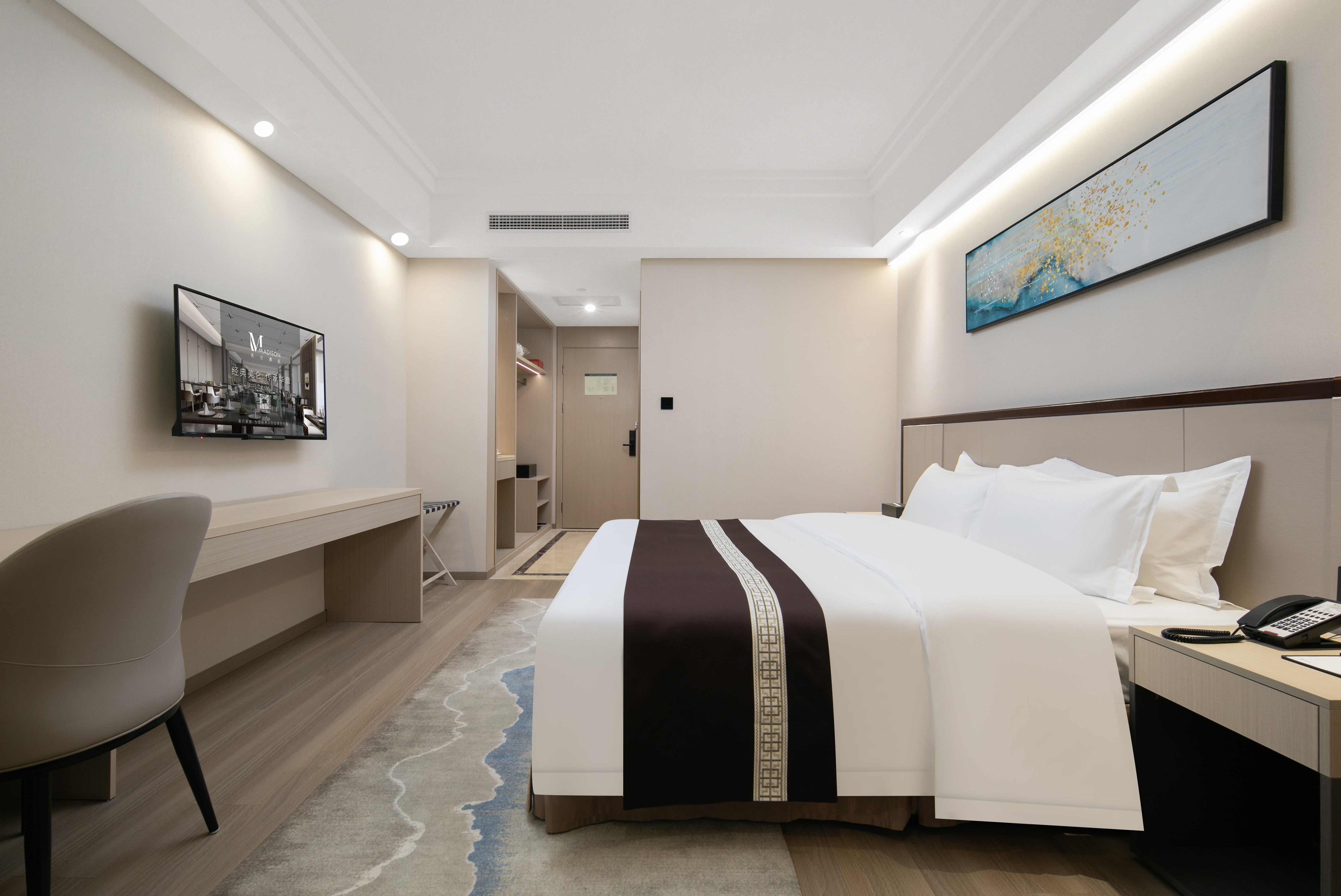 商务大床房【睿行办公+Mini Bar】