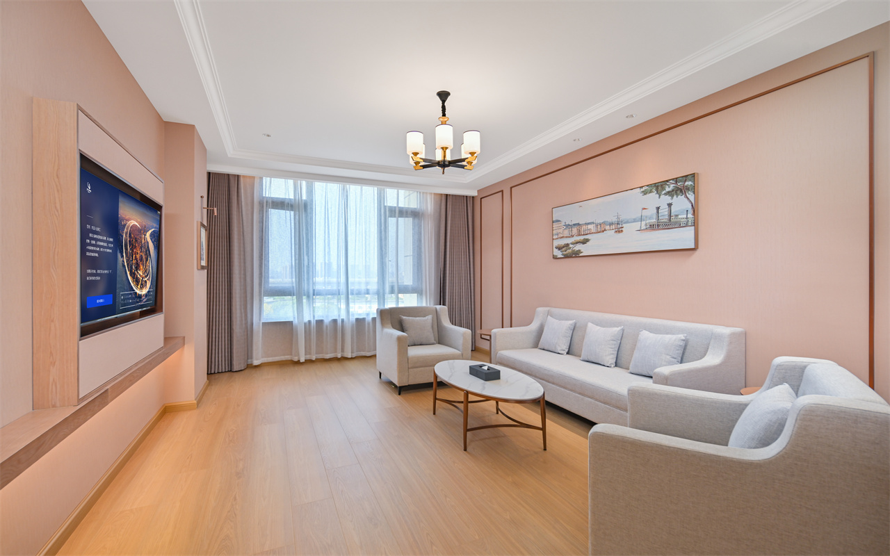 家庭套房（手机投屏+智能客控）