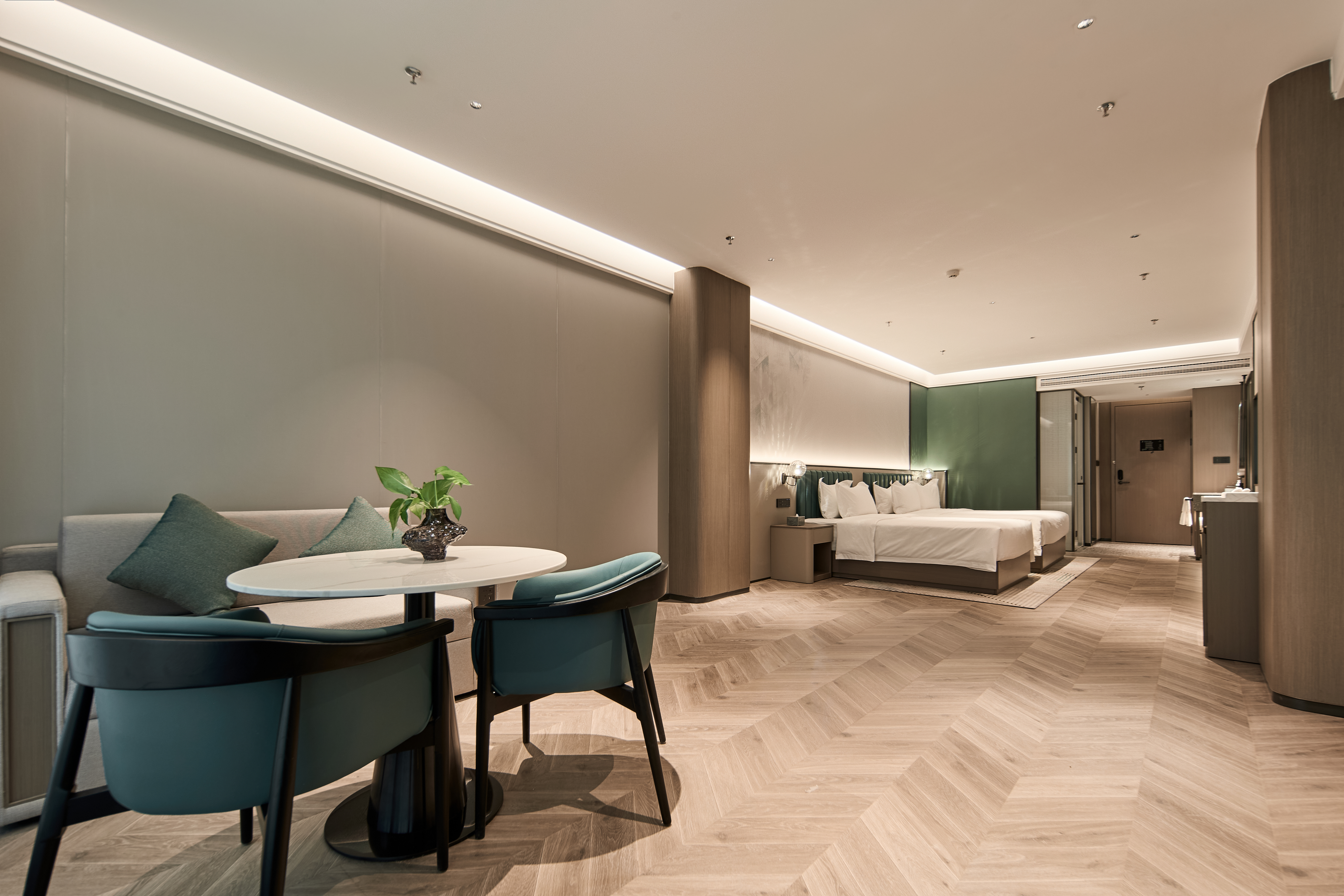 如雅大床房（加濕器+喜臨門床墊+電動窗簾）