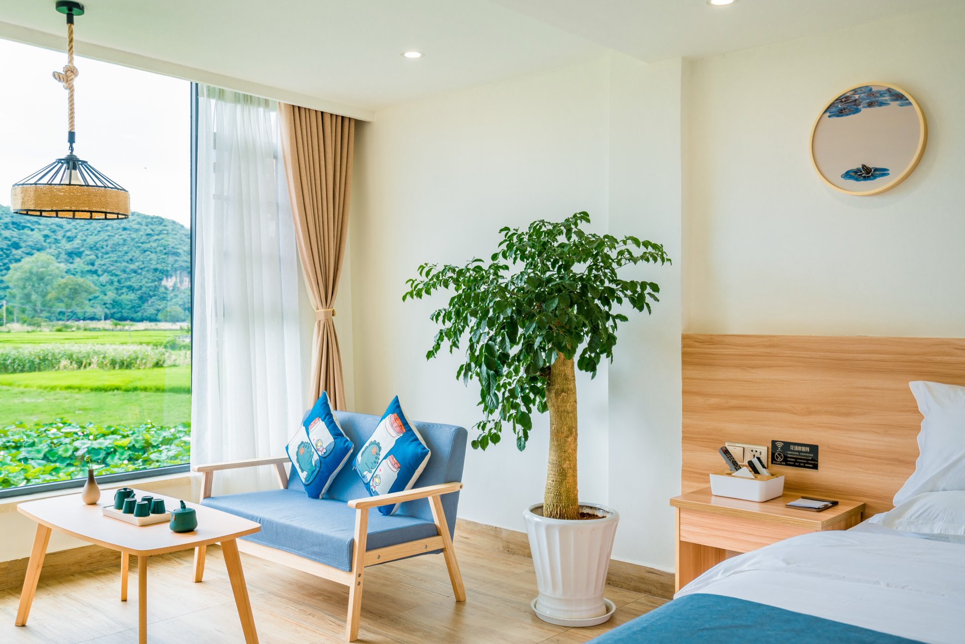 阳光田园跃层家庭房