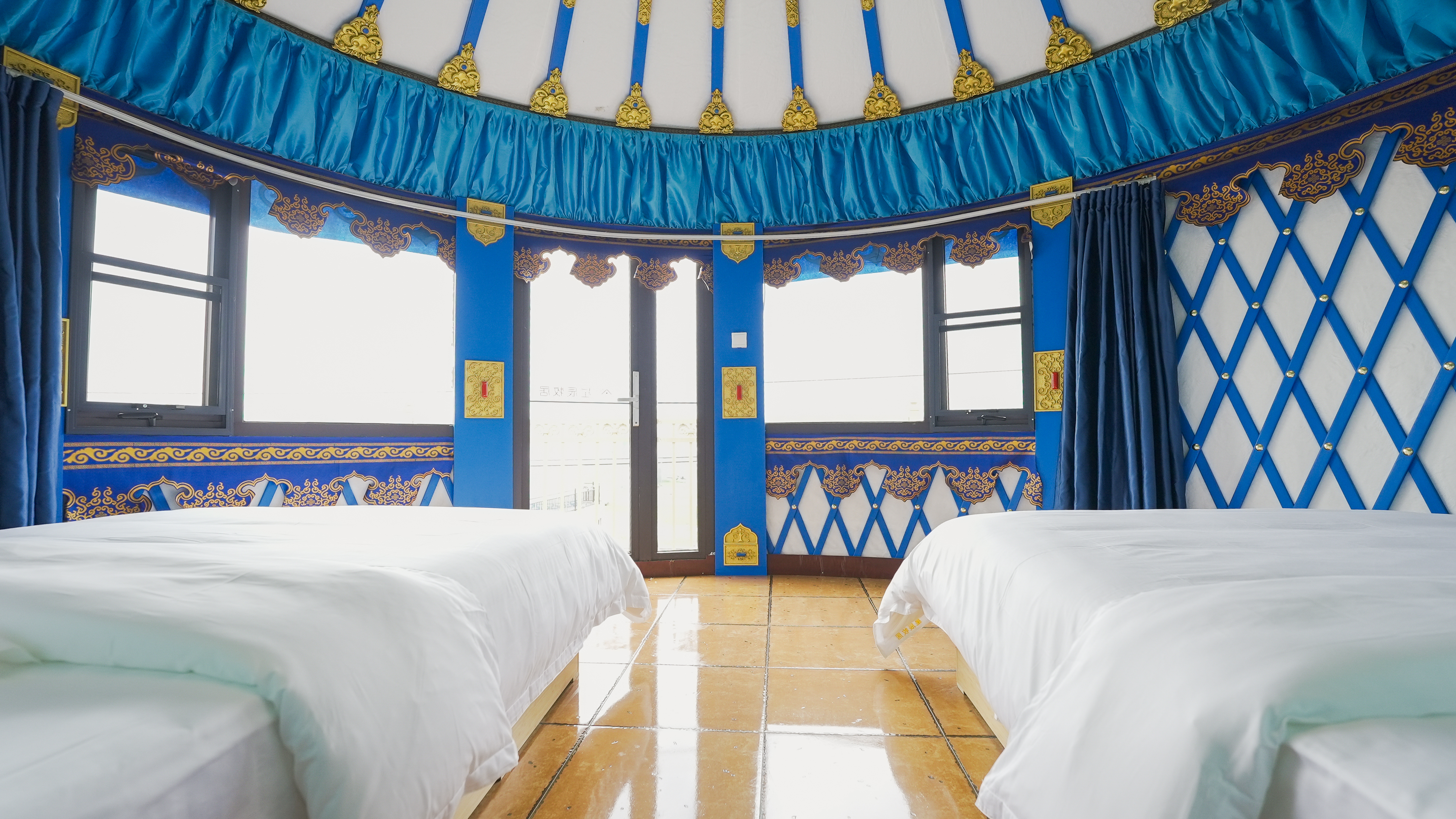 观景星空双床蒙古包