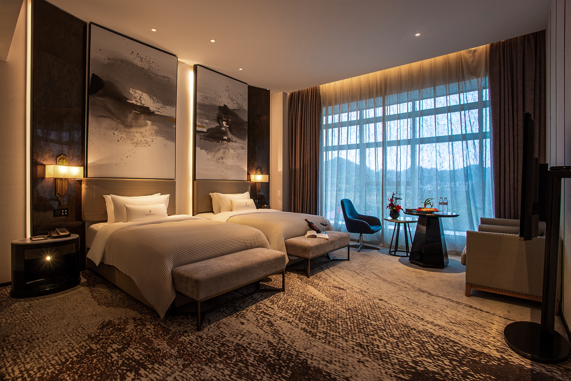 贵品?豪华双床房