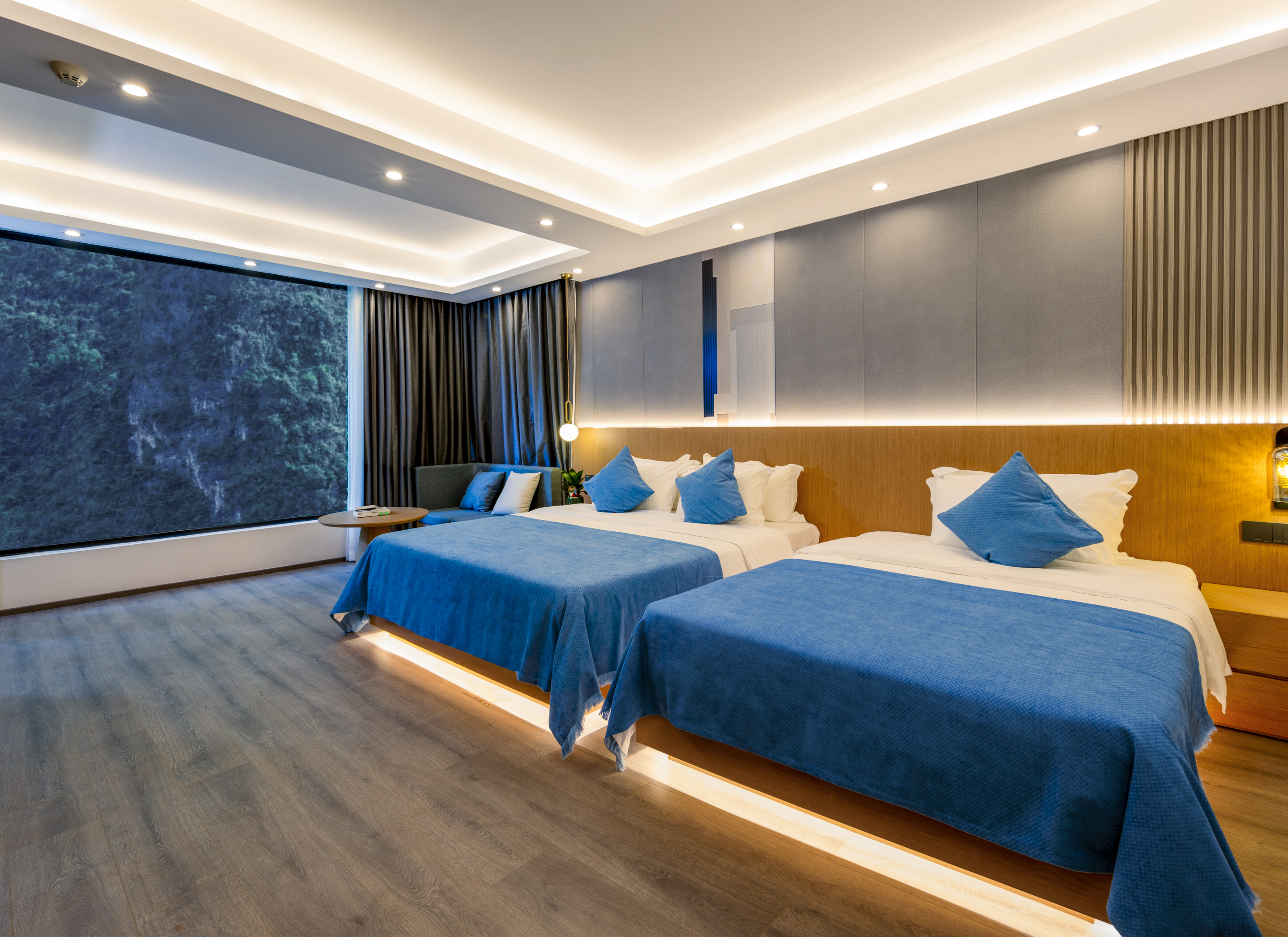 山景子母双床家庭房『山景落地窗+榻榻米茶区+小冰箱』