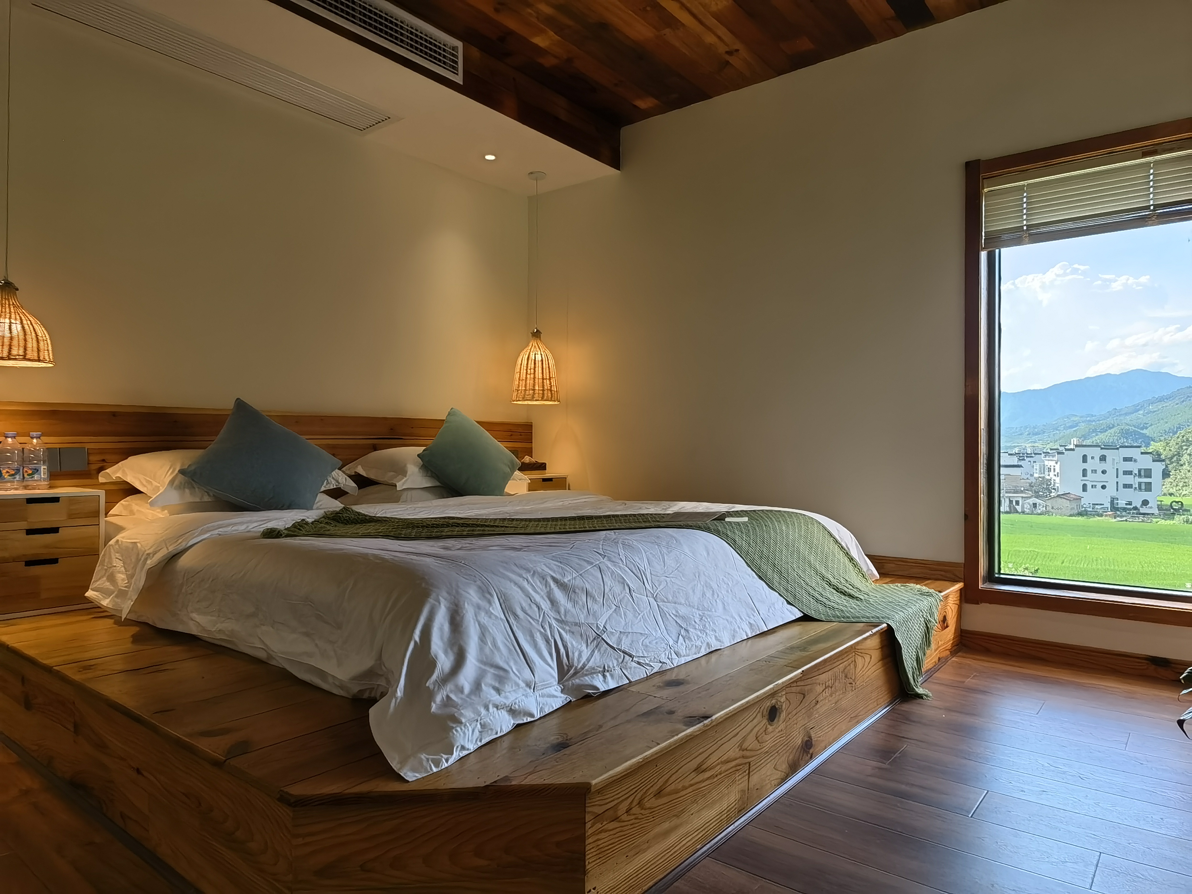 2 Room - With View (Double Bed) (Balcony)