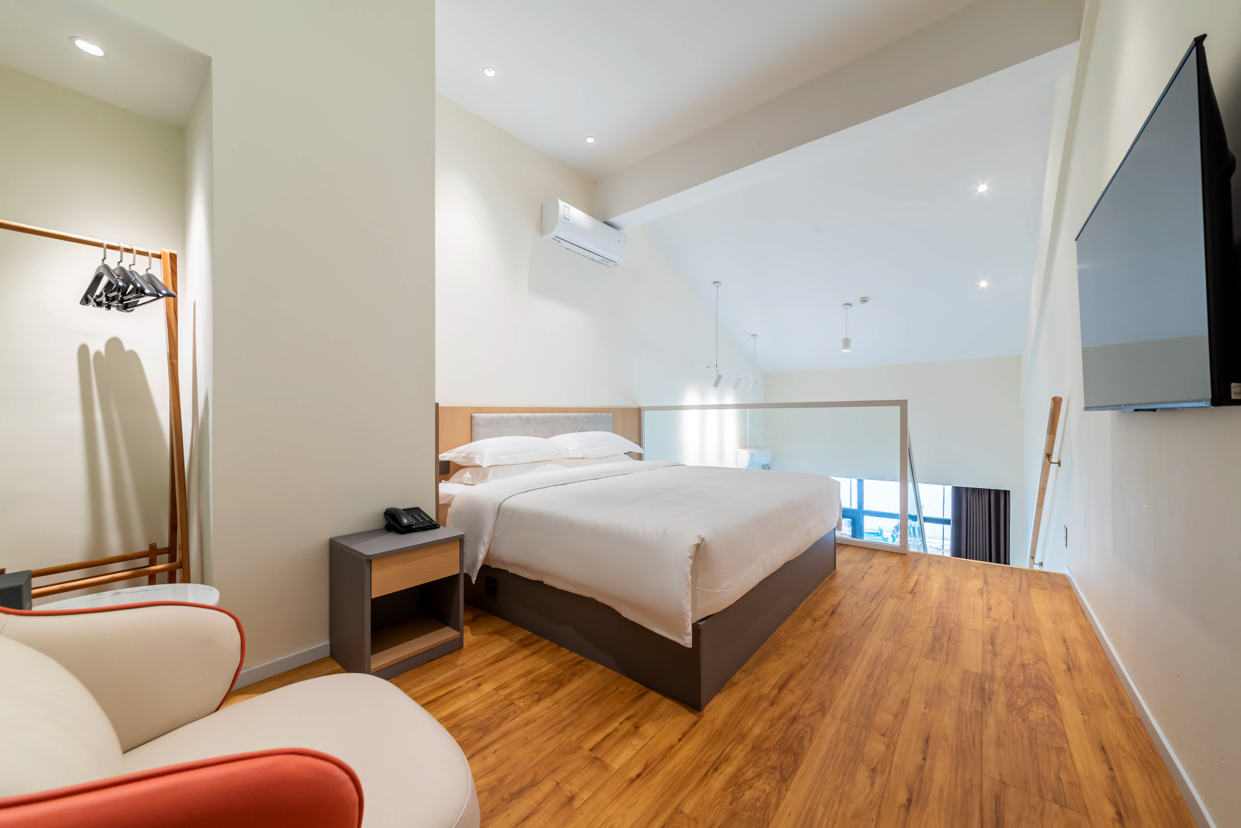 Executive Duplex Suite