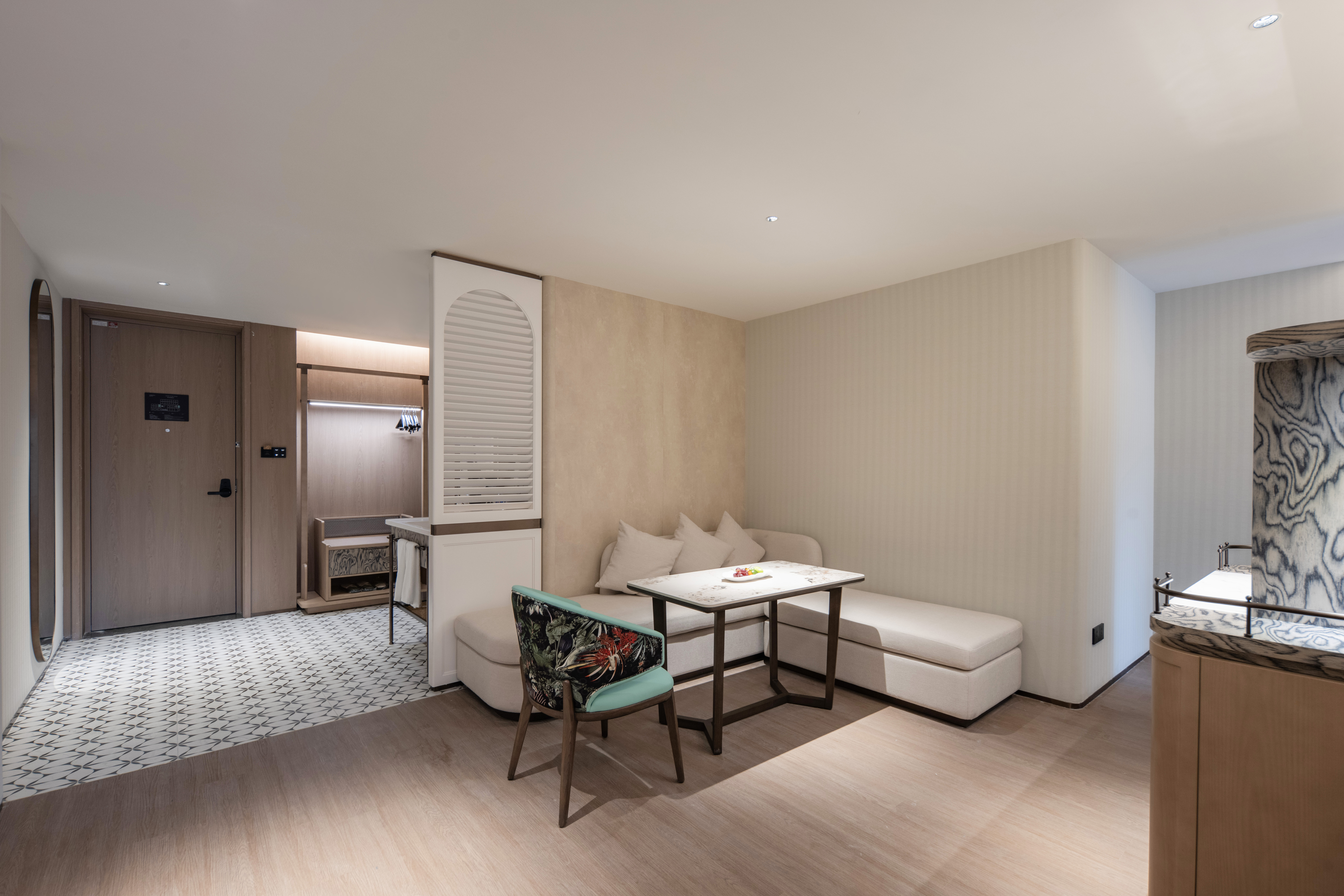 雅爵天伦行政套房（斯林百兰床垫）