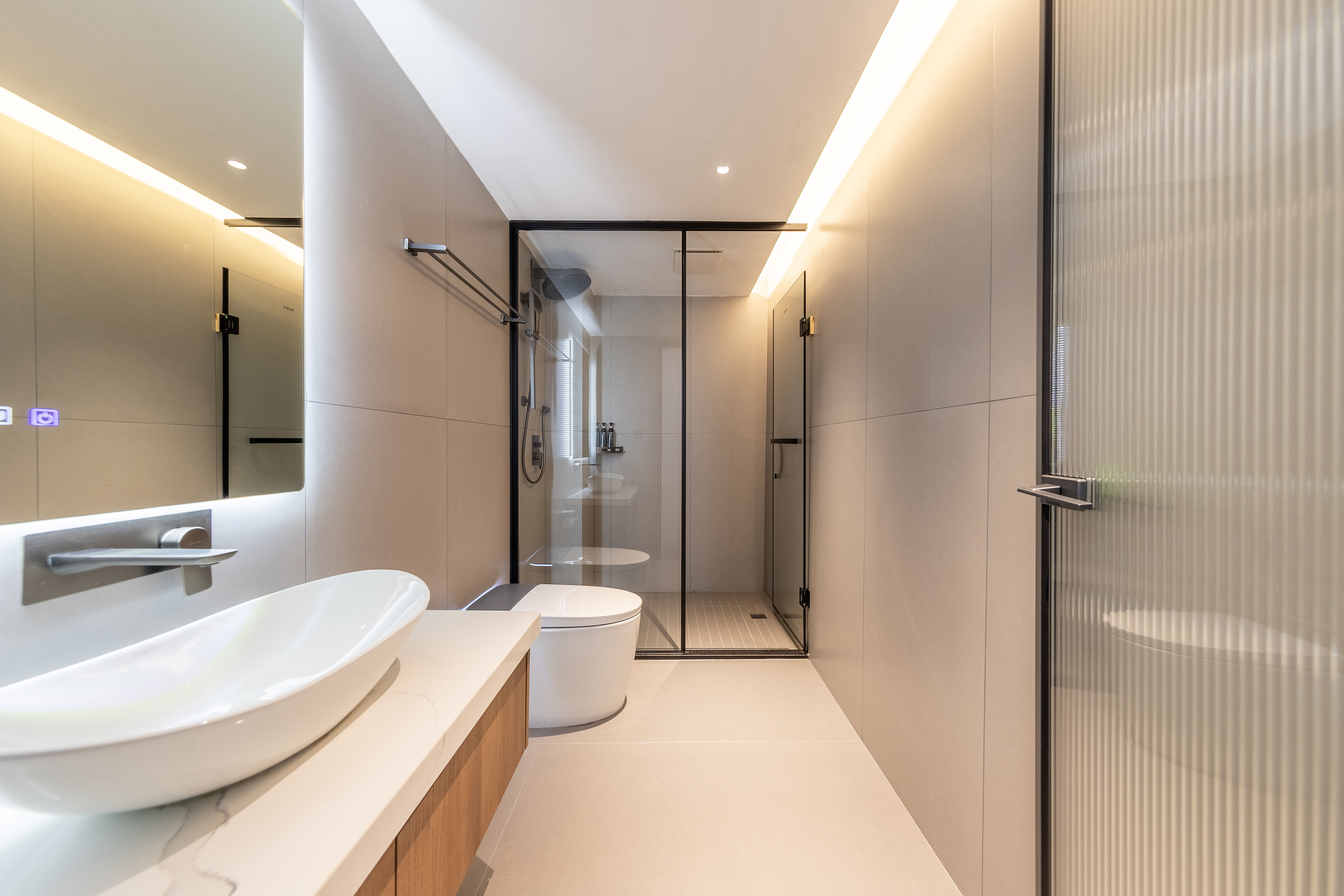 Majestic Mountain And River View Family Twin Room (Smart Voice Control + Smart Toilet + Bathroom Wet-Dry Separation + Floor-to-Ceiling Window)