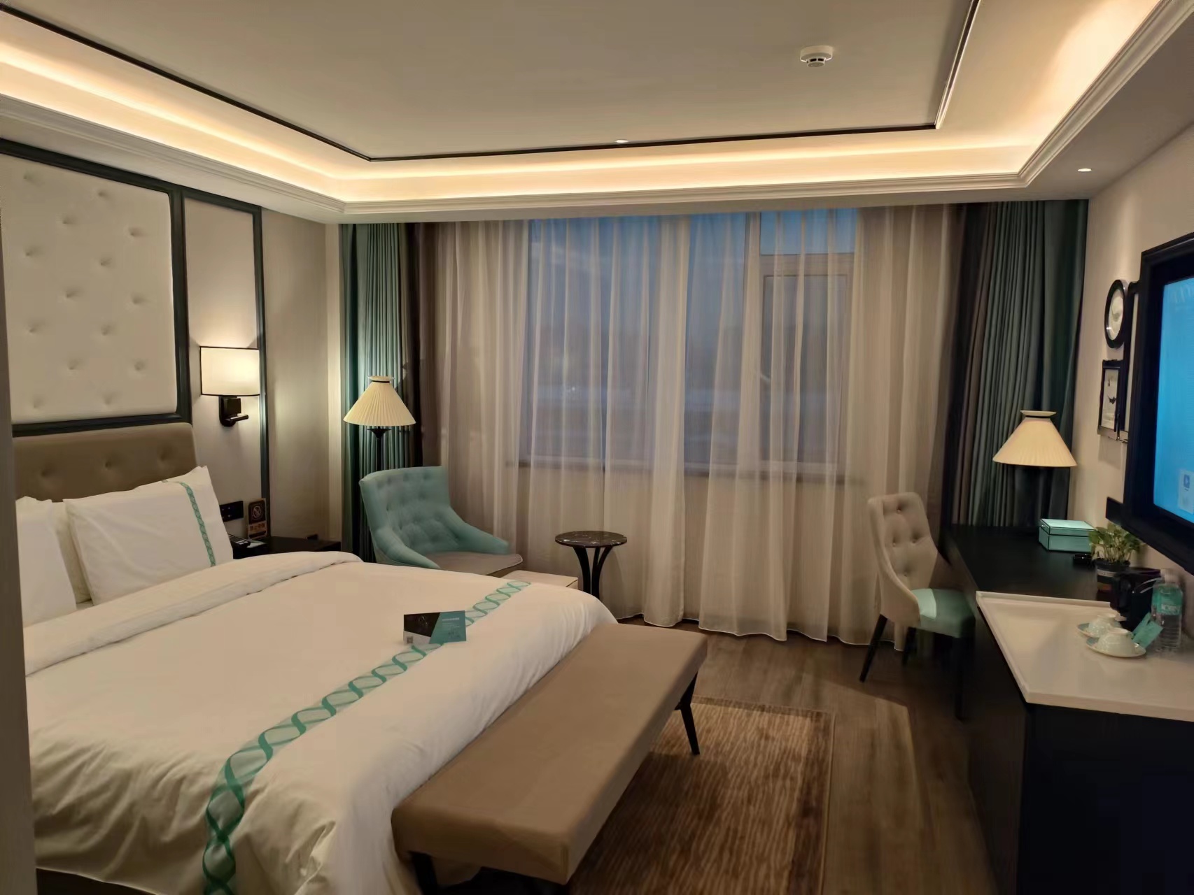 浪漫女神大床房（零压床垫+全屋供暖+智能客控）