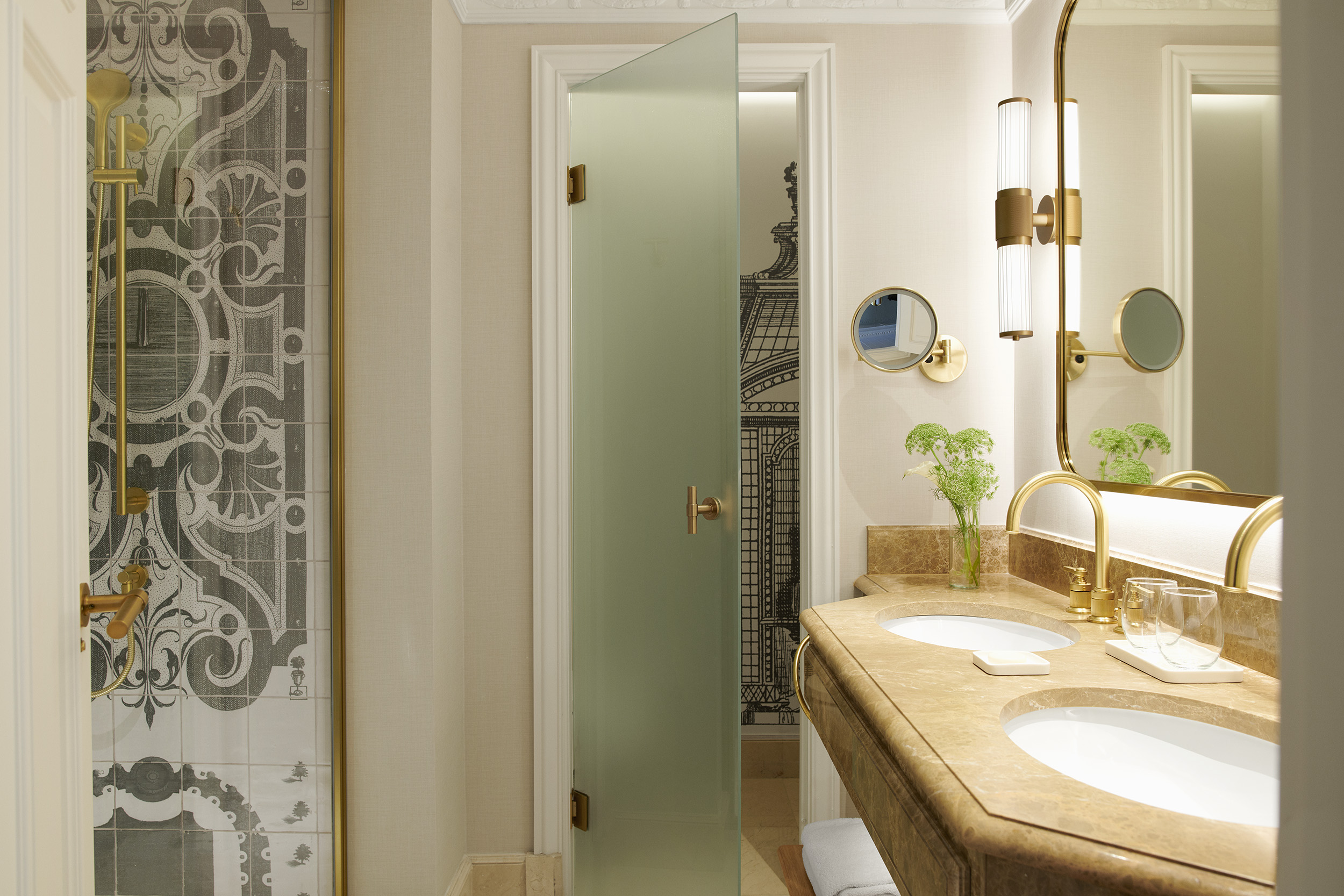 宫殿房 - 1张特大床