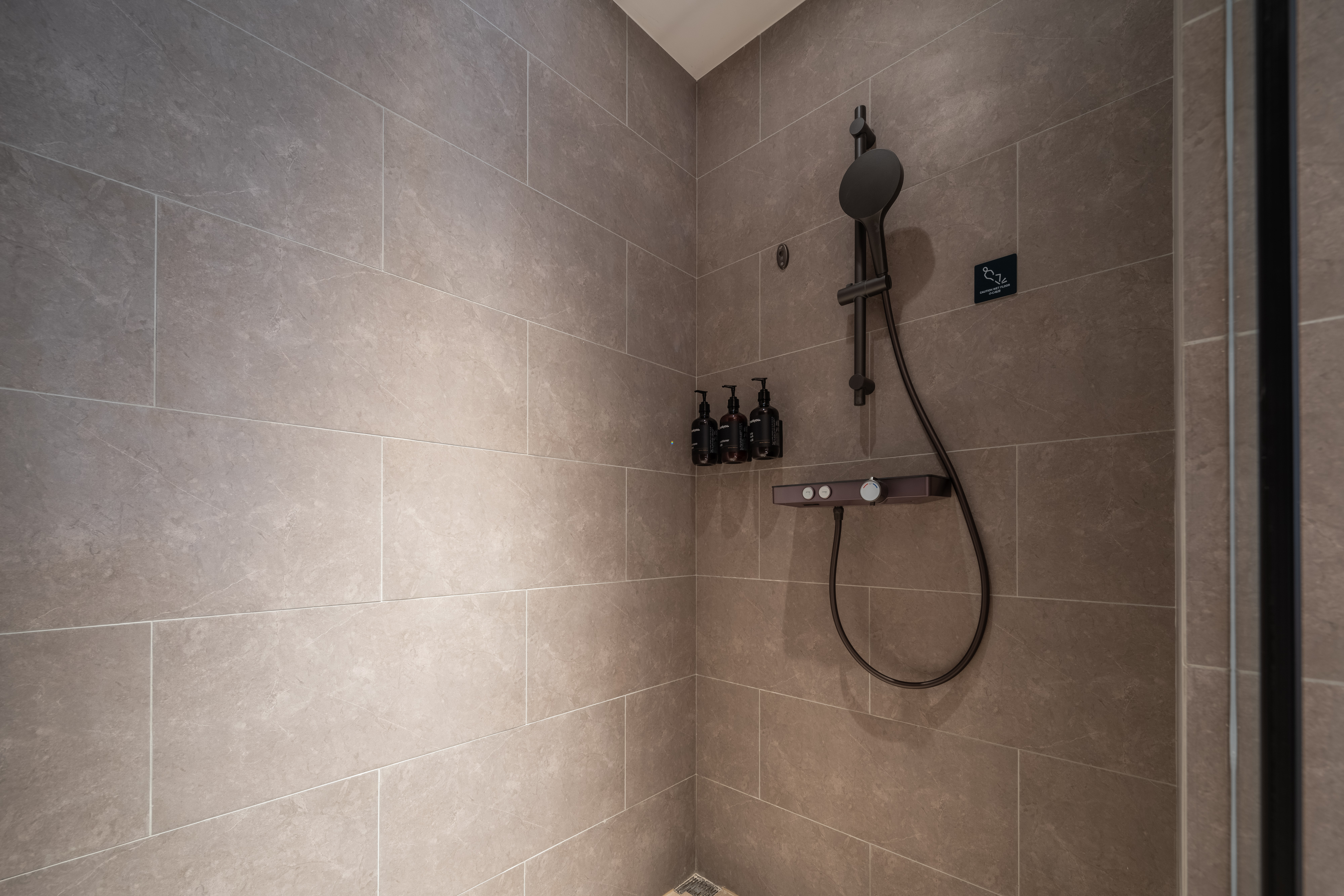 Exclusive City-View Double Bed Room With Enhanced Sleep System, Xiaodu Smart Control, Smart Toilet&Mobile Screen Casting