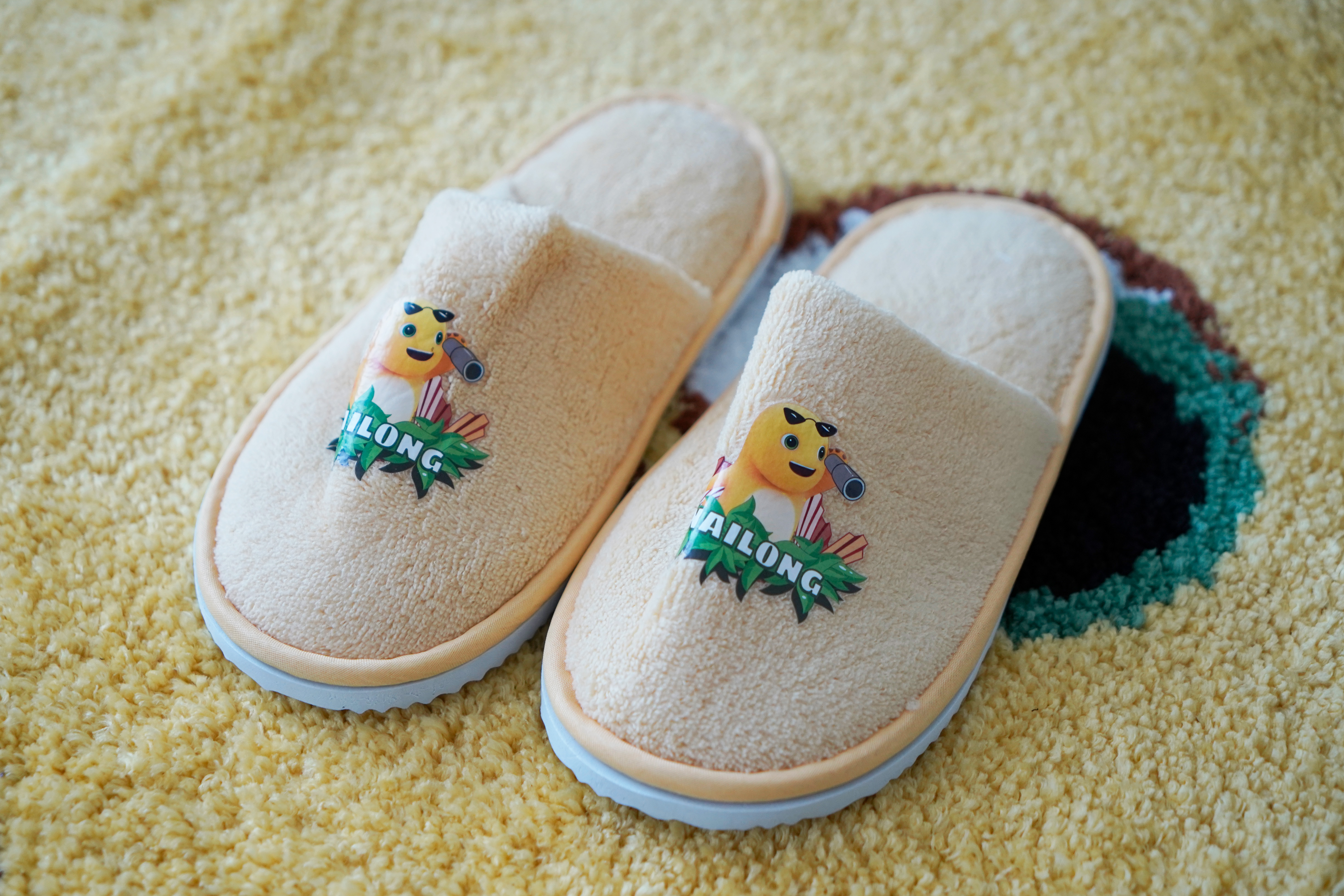 奶龙主题亲子套房