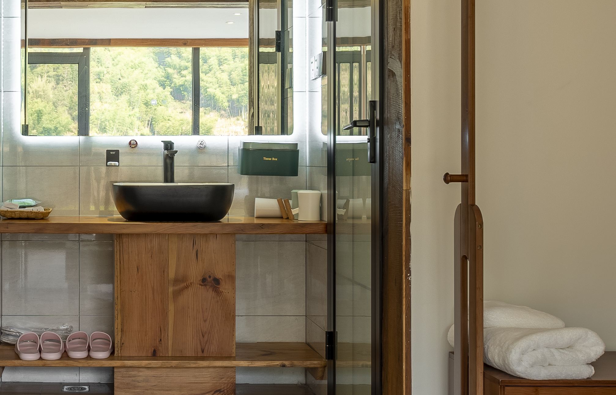 1 Room (King Bed) (Terrace)