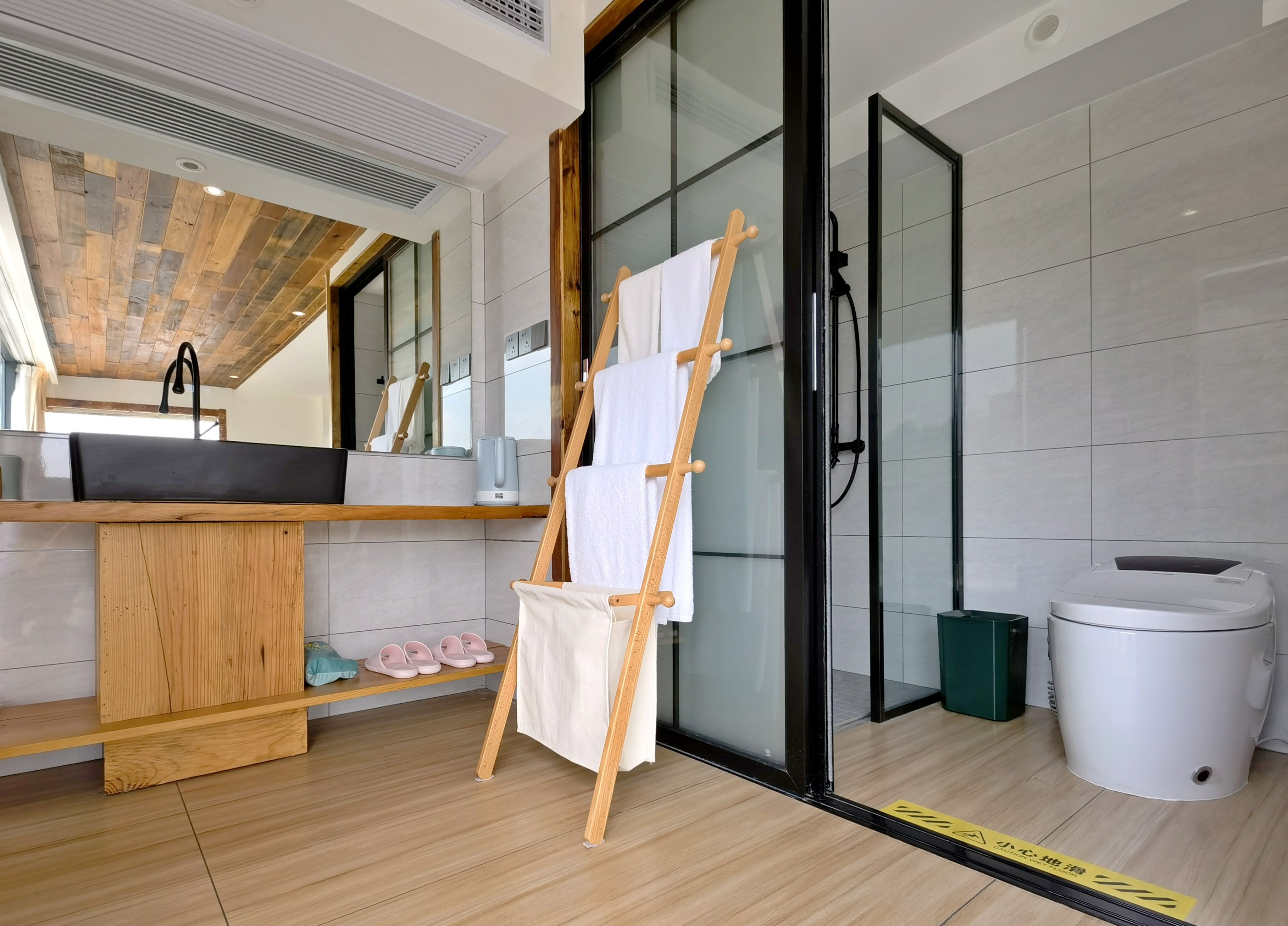 1 Room (2 Beds) (Terrace)