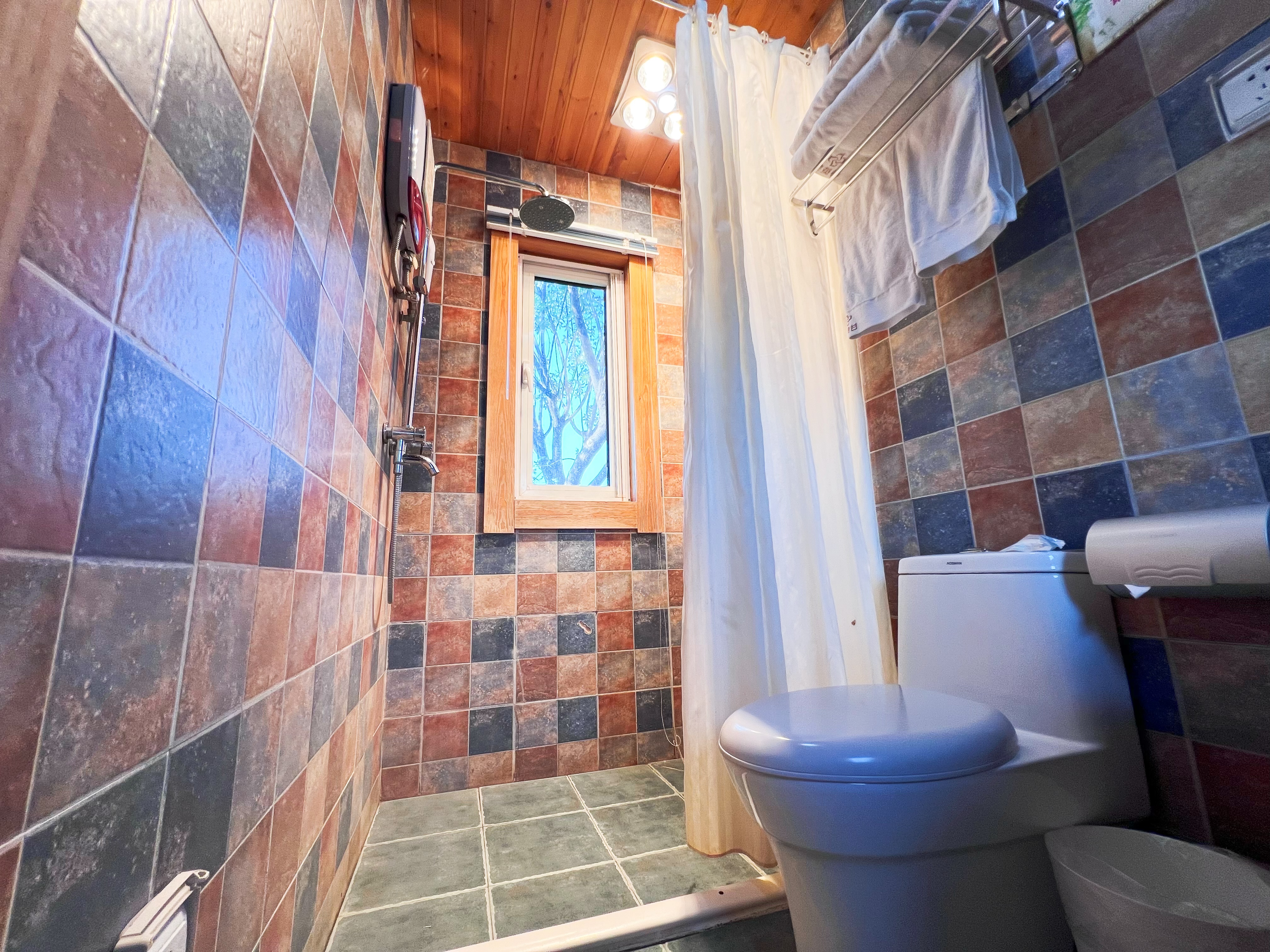 Fairy Tale Forest Cabin (2 Beds)