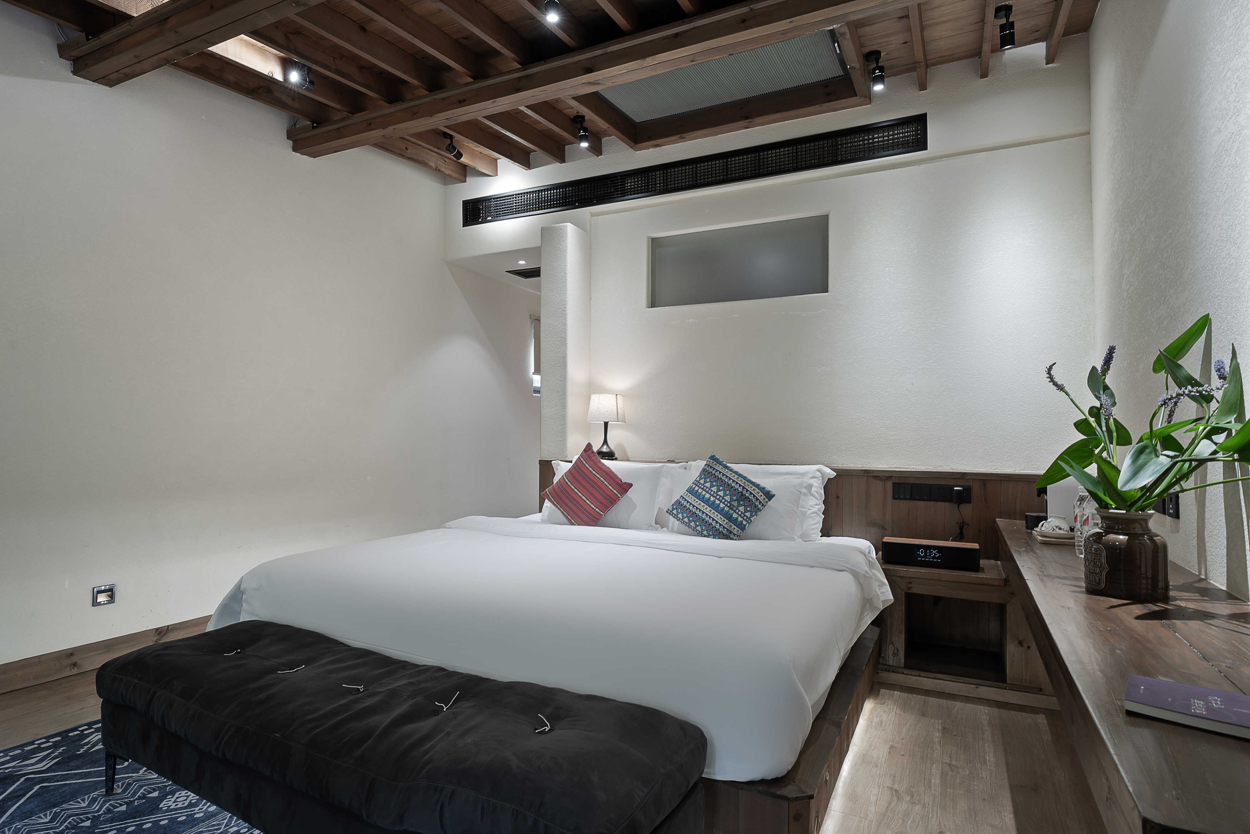 全景阳台大套房（地暖+全景阳台+按摩浴缸+私人茶榻）