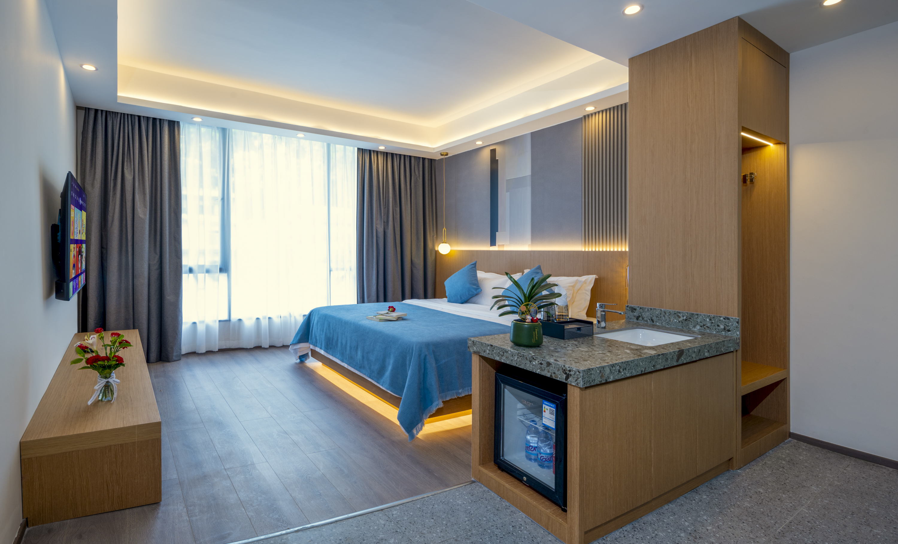 豪华大床房「小冰箱+新风系统」