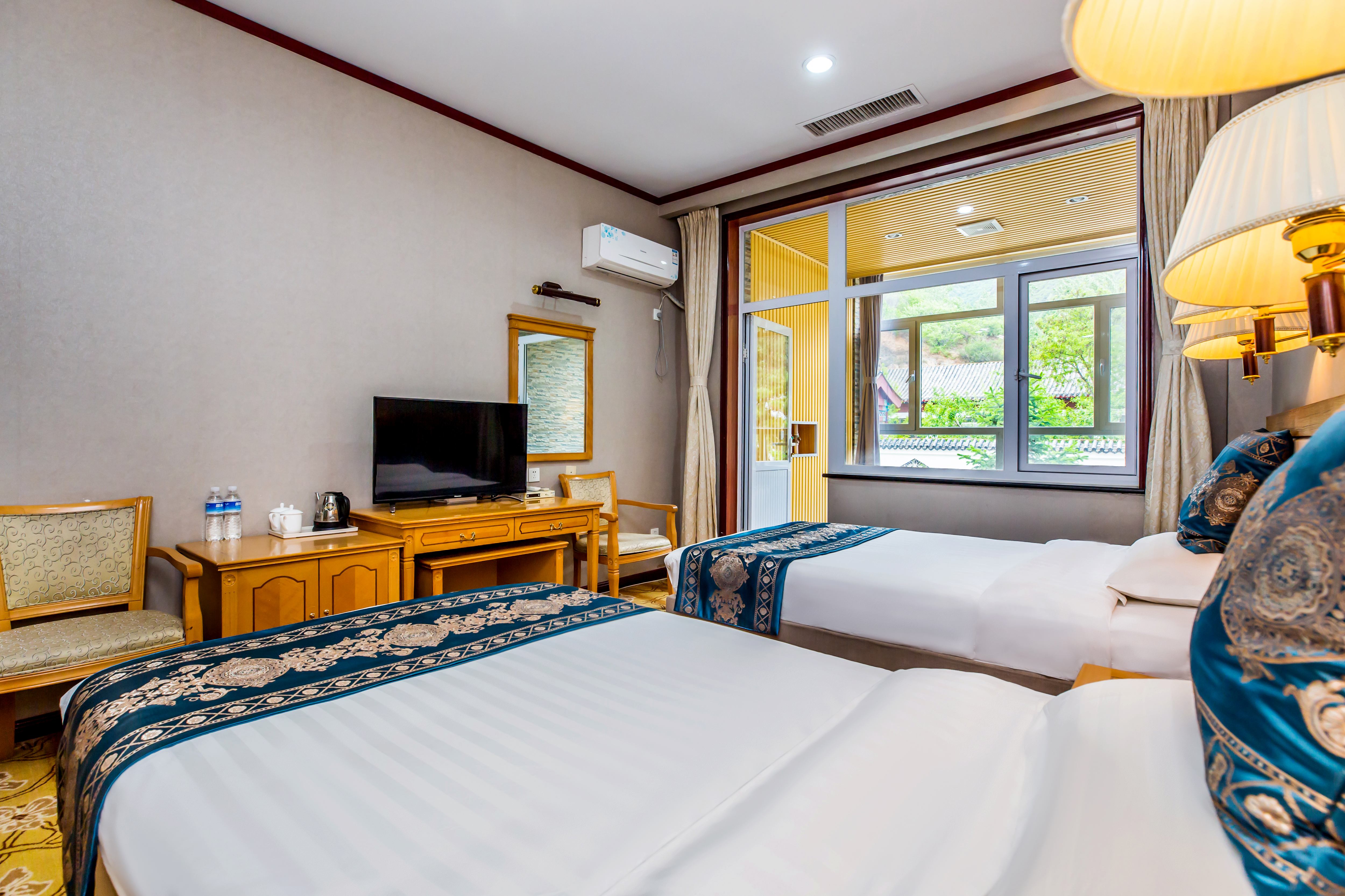 温泉泡池双人房