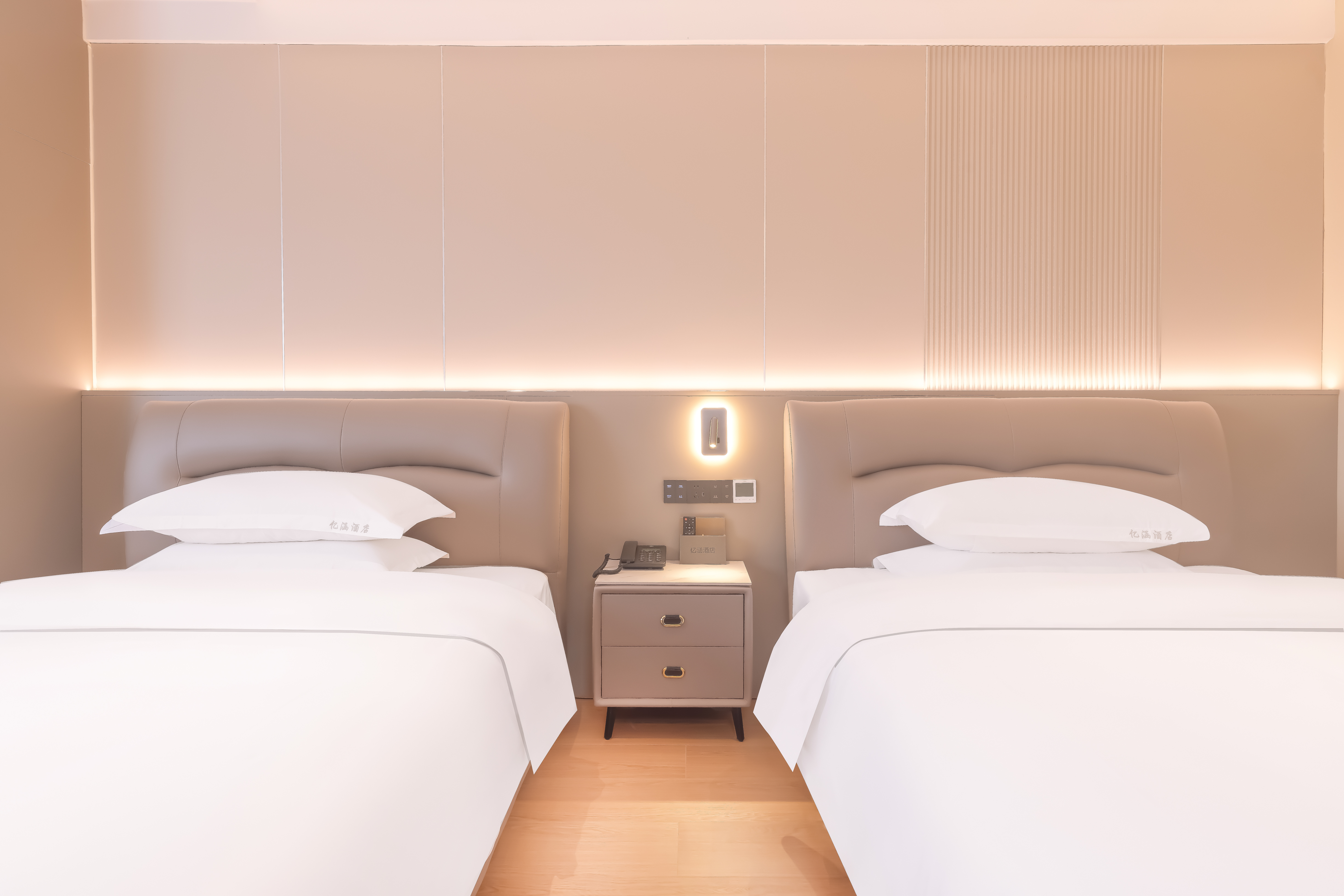 尊享豪华双床房