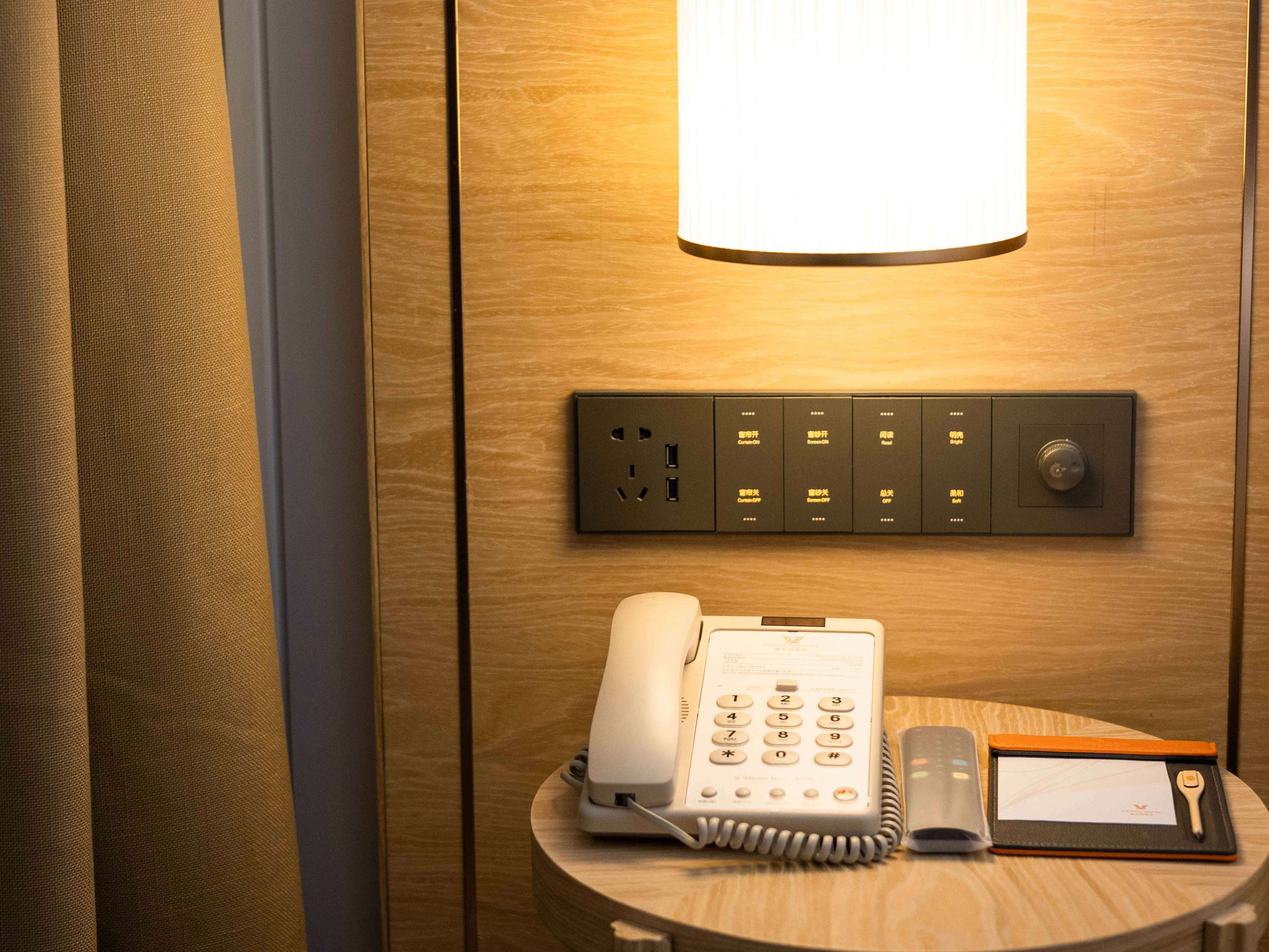 高级双床房（全屋智能客控+电视投屏+智能马桶）