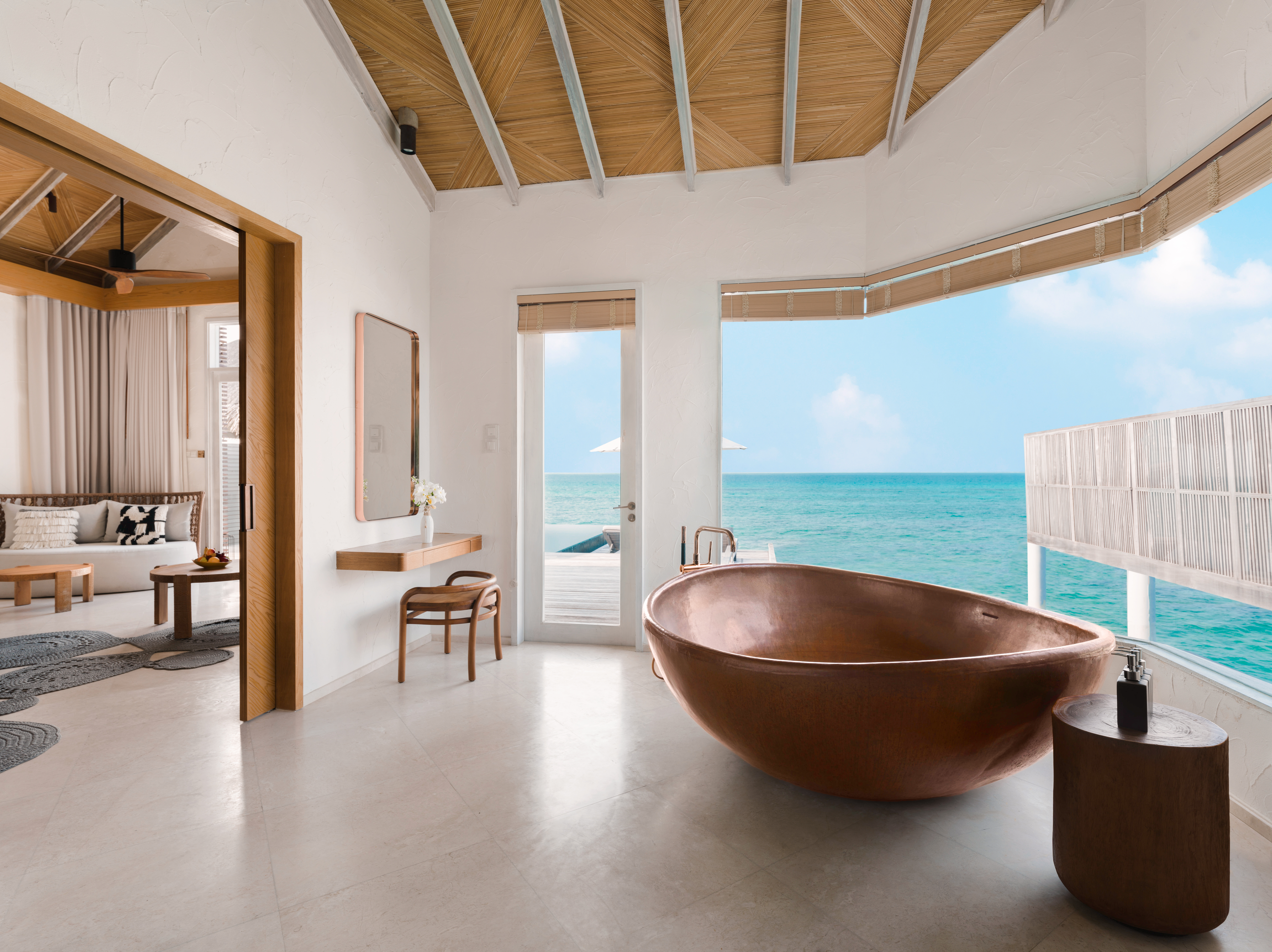 水上日落两卧室别墅 - 带泳池