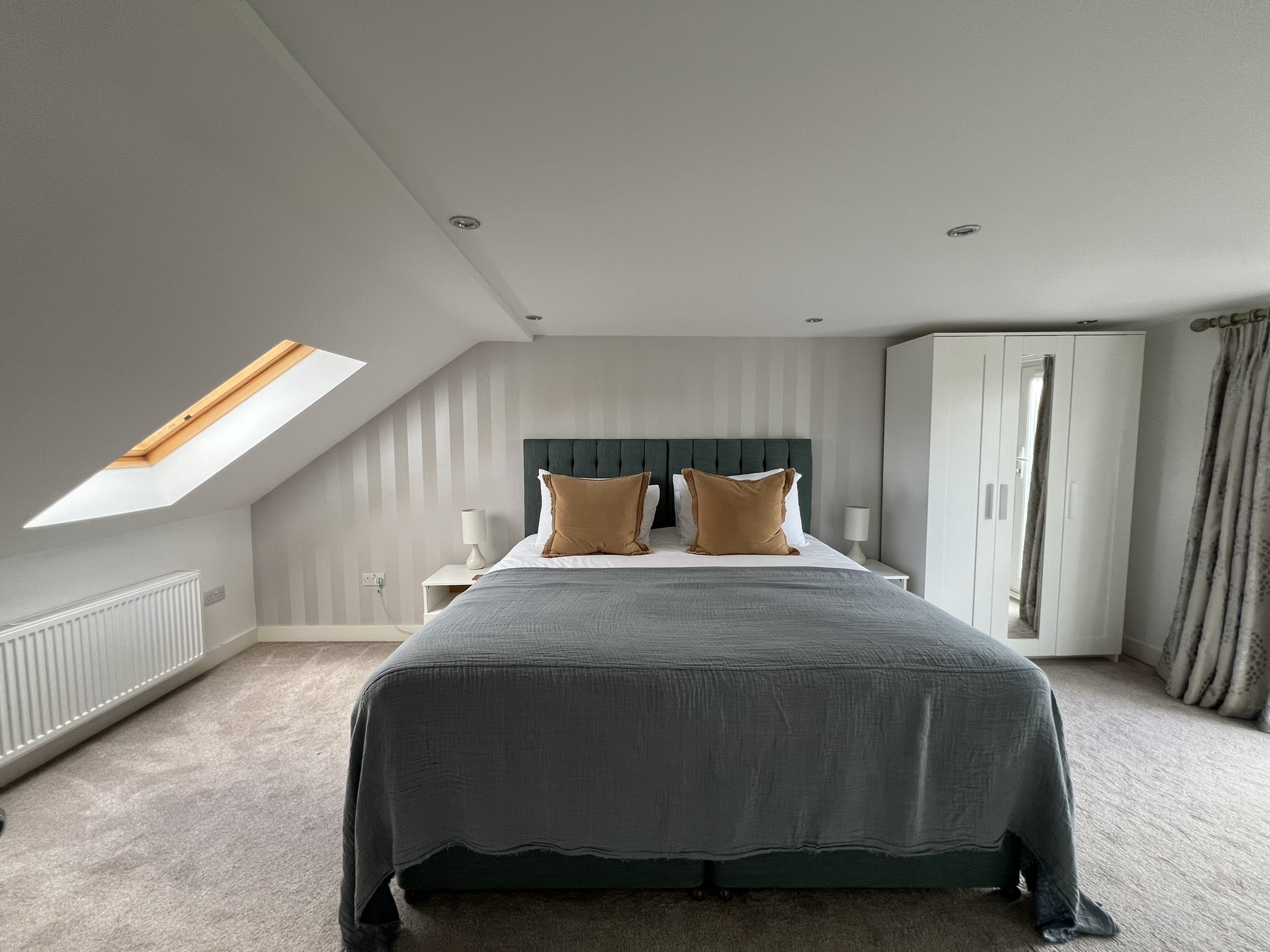 私人四卧室小屋