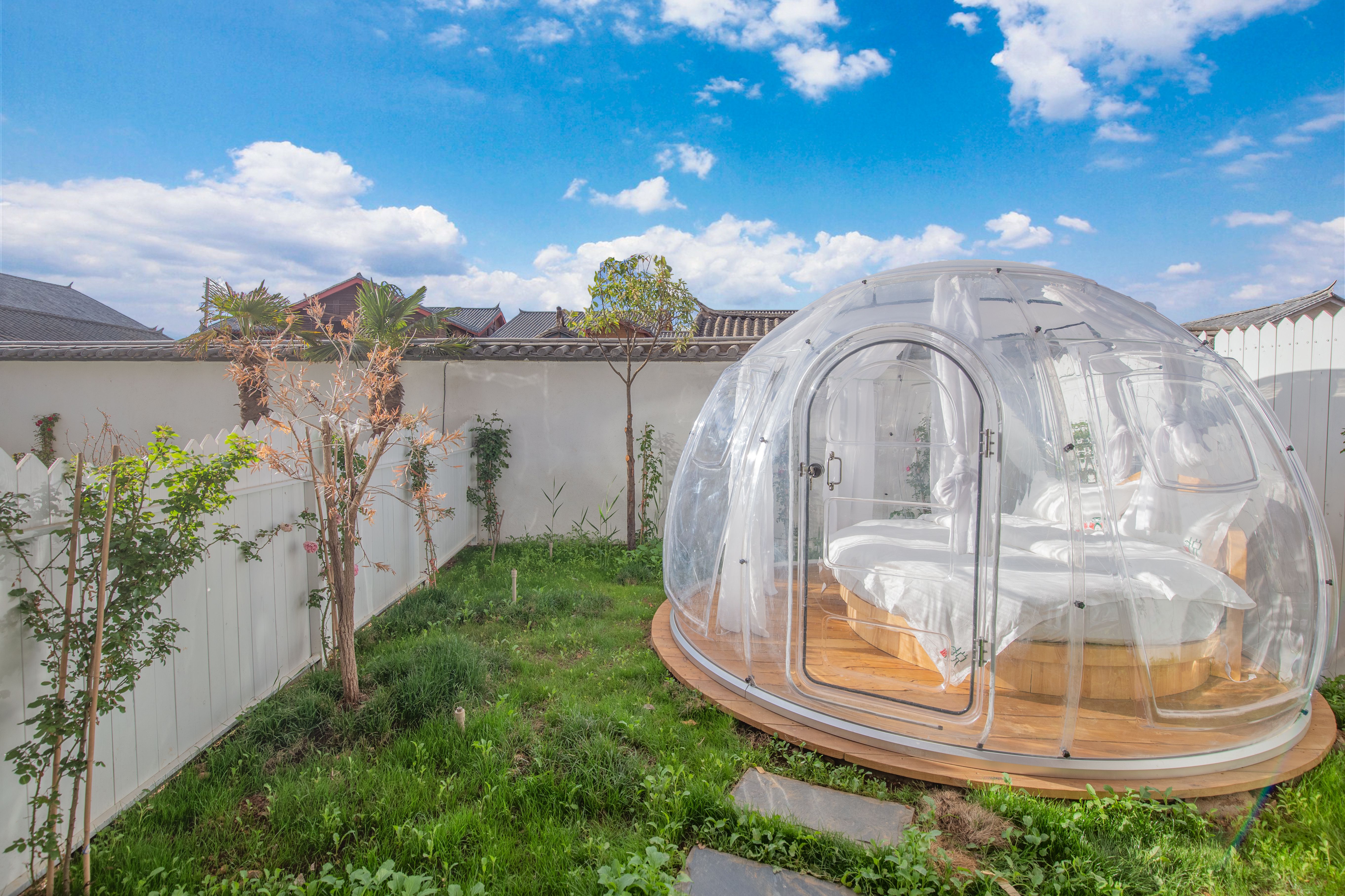 Luxury Quality Family Starry Sky Room