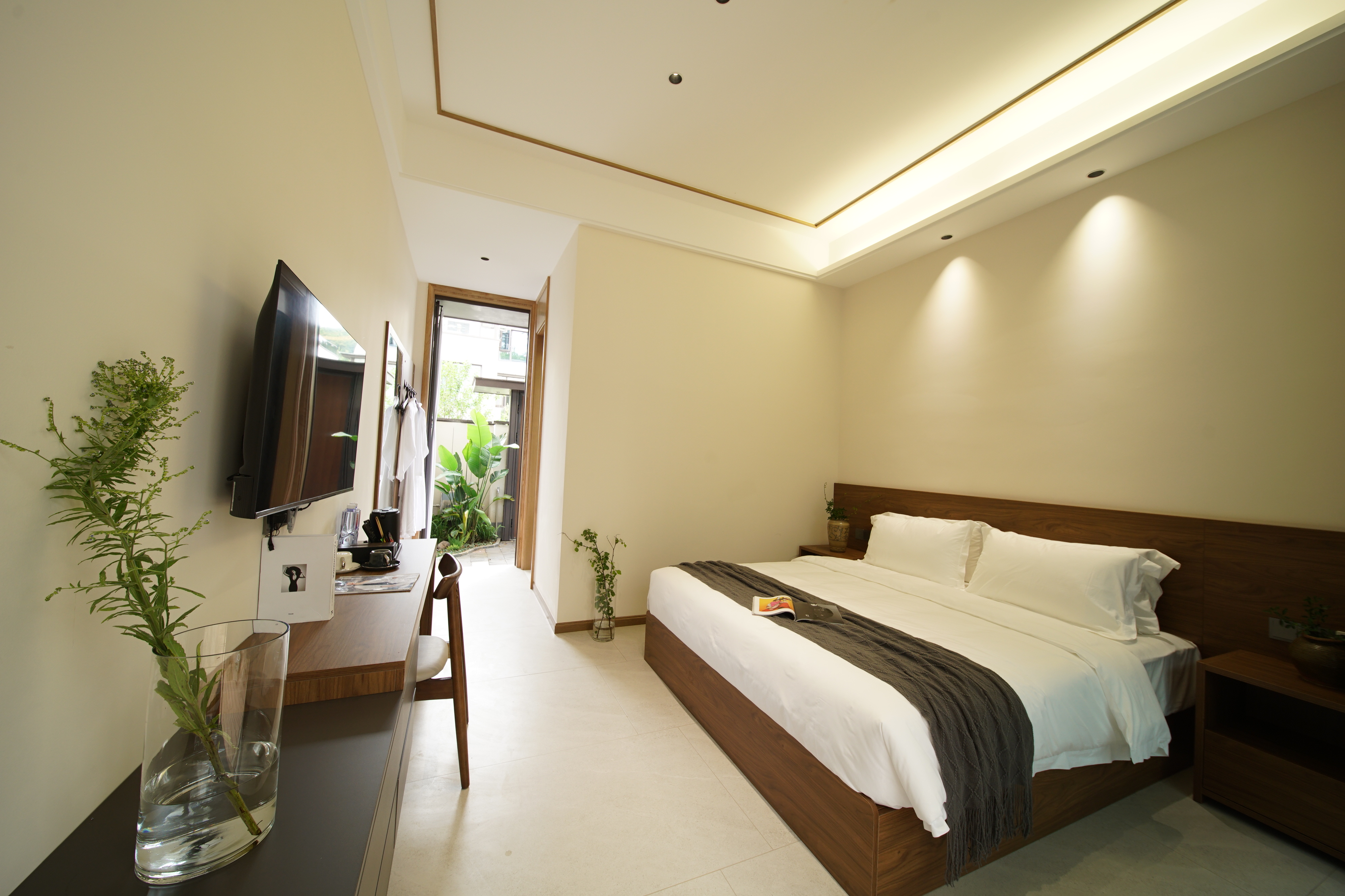 荷鋤丨雙院私湯大床房（獨享雙院+私湯温泉+靜謐花園+品牌床墊+全屋地暖）