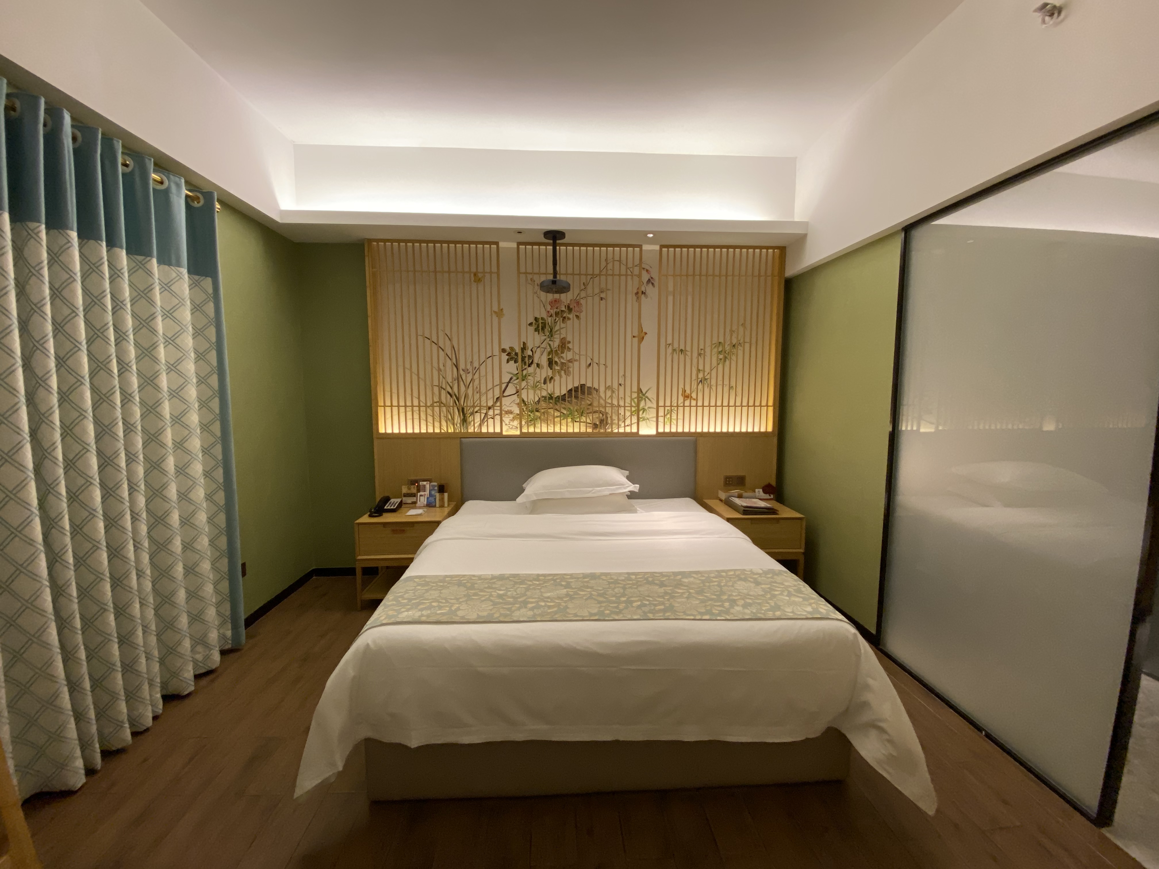 Meiyuan Hotel瑞竹大床房（无窗）