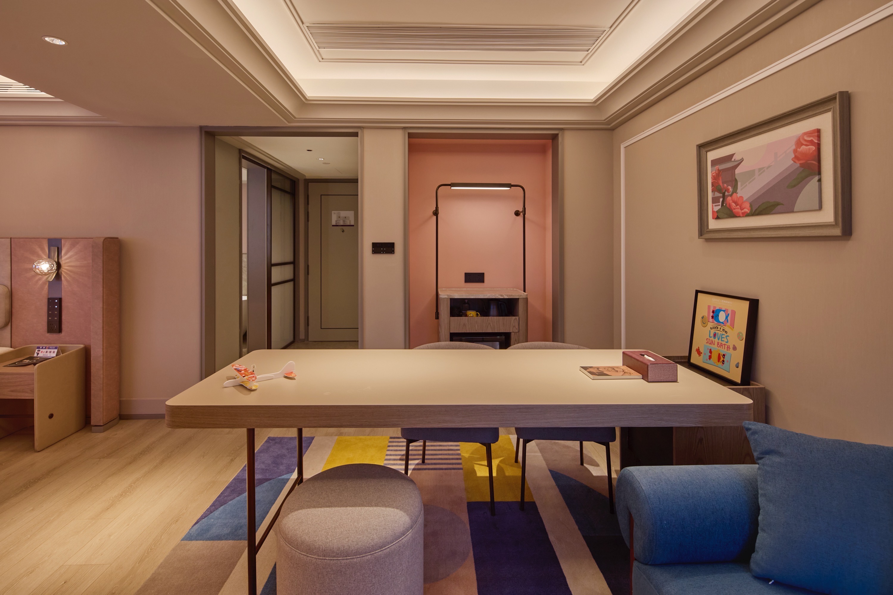 B.duck小黄鸭亲子主题房（全景落地窗）