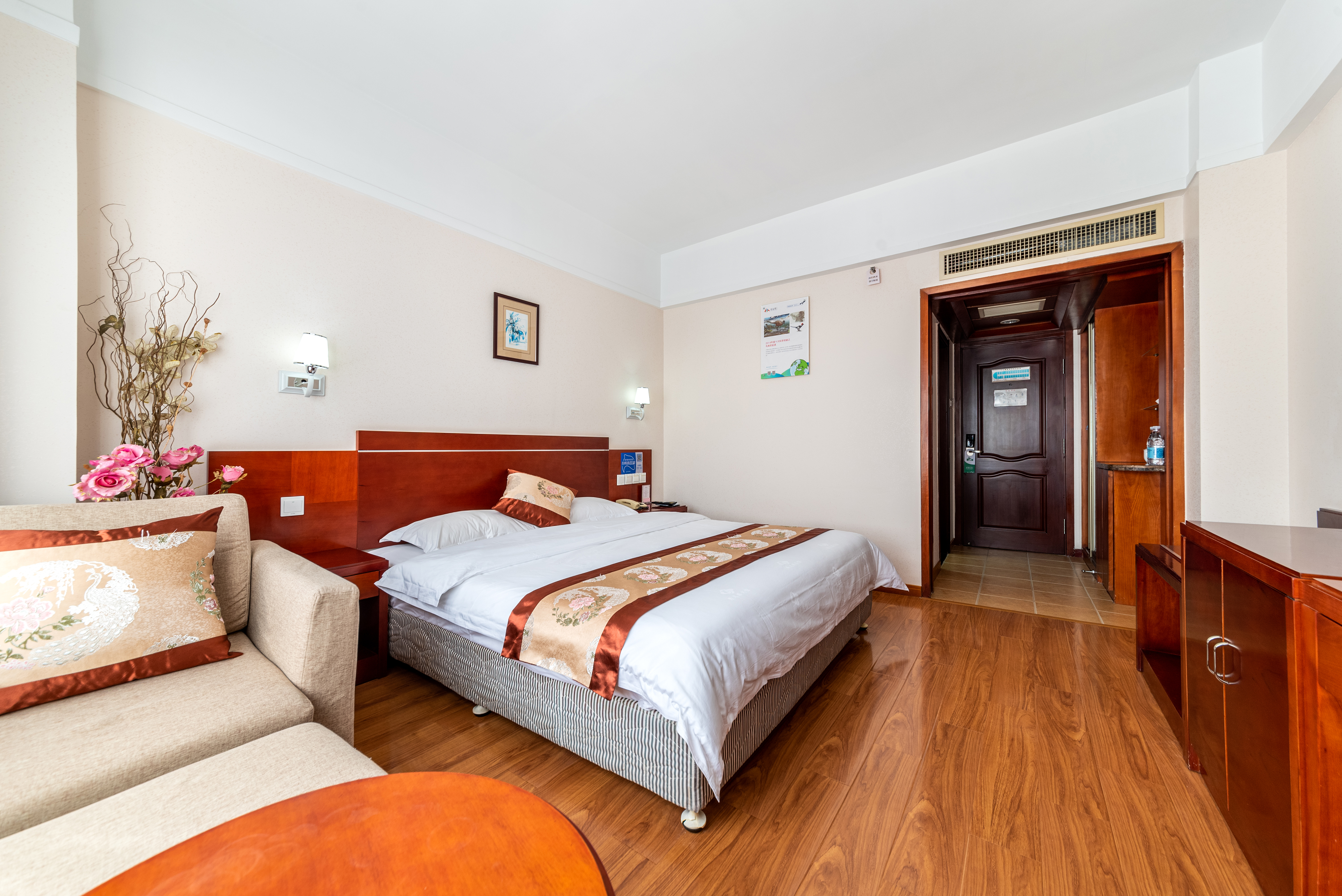 豪华海景商务大床房